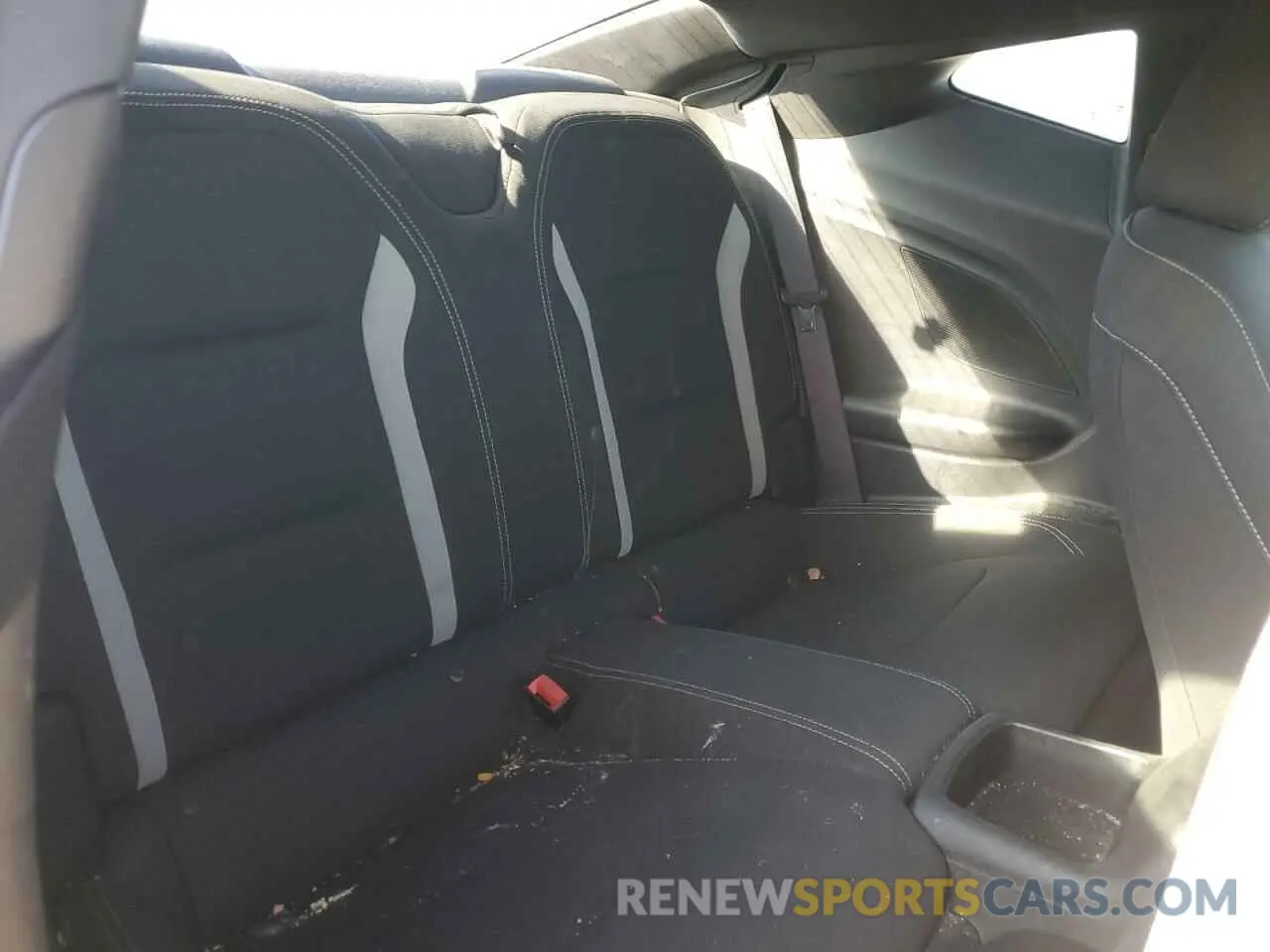 10 fotografías del automóvil dañado 1G1FB1RXXK0115498 CHEVROLET CAMARO 2019