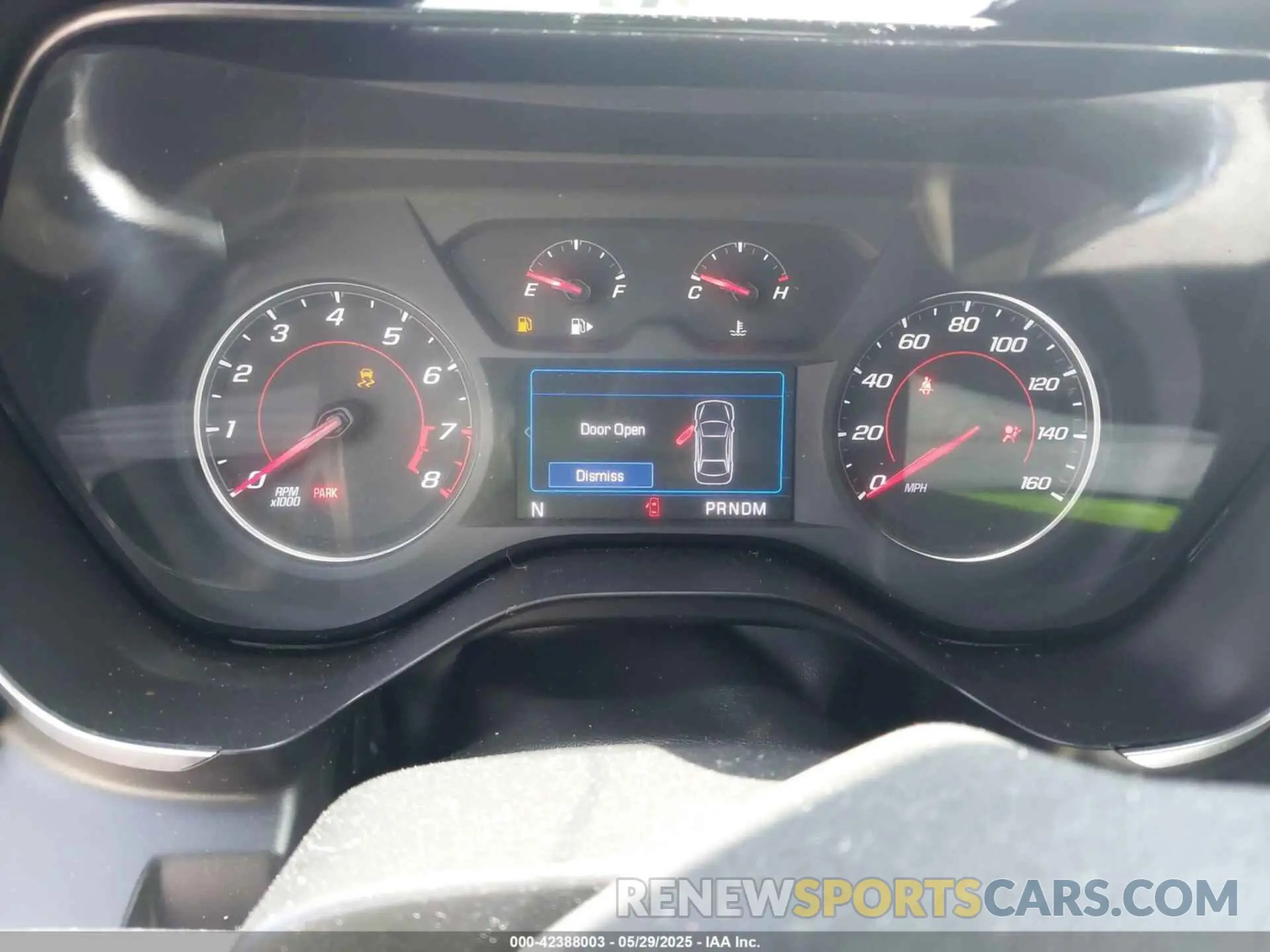 7 fotografías del automóvil dañado 1G1FB3DS1K0156383 CHEVROLET CAMARO 2019