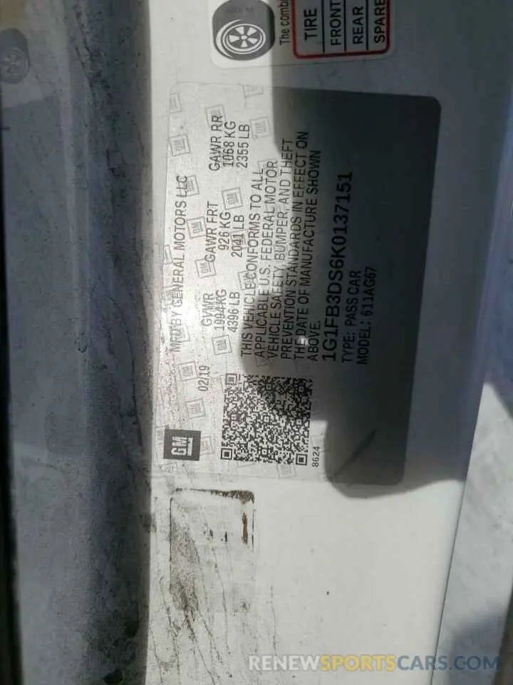 12 fotografías del automóvil dañado 1G1FB3DS6K0137151 CHEVROLET CAMARO 2019