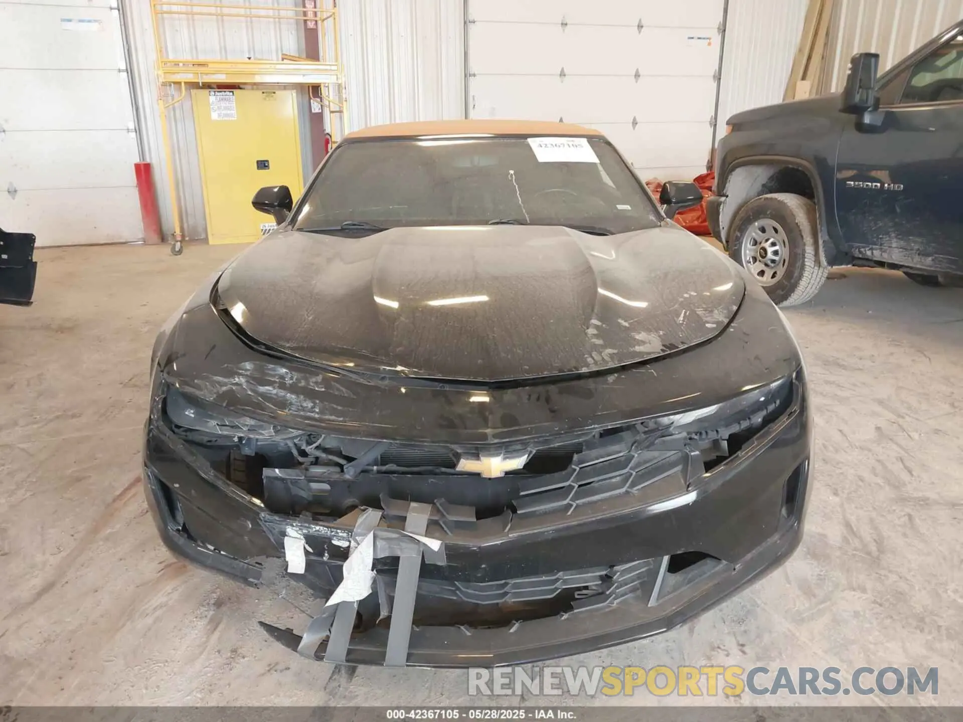 11 fotografías del automóvil dañado 1G1FB3DS8K0109447 CHEVROLET CAMARO 2019