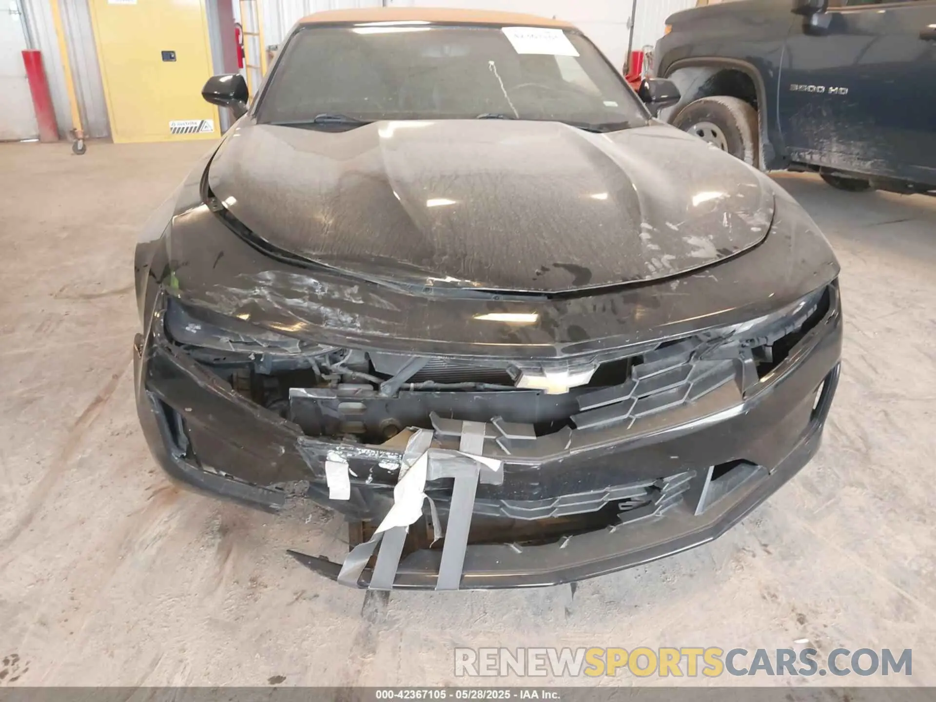 6 fotografías del automóvil dañado 1G1FB3DS8K0109447 CHEVROLET CAMARO 2019
