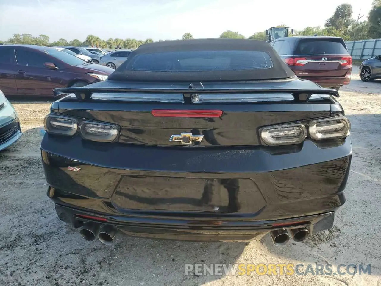 6 fotografías del automóvil dañado 1G1FB3DS9K0120019 CHEVROLET CAMARO 2019