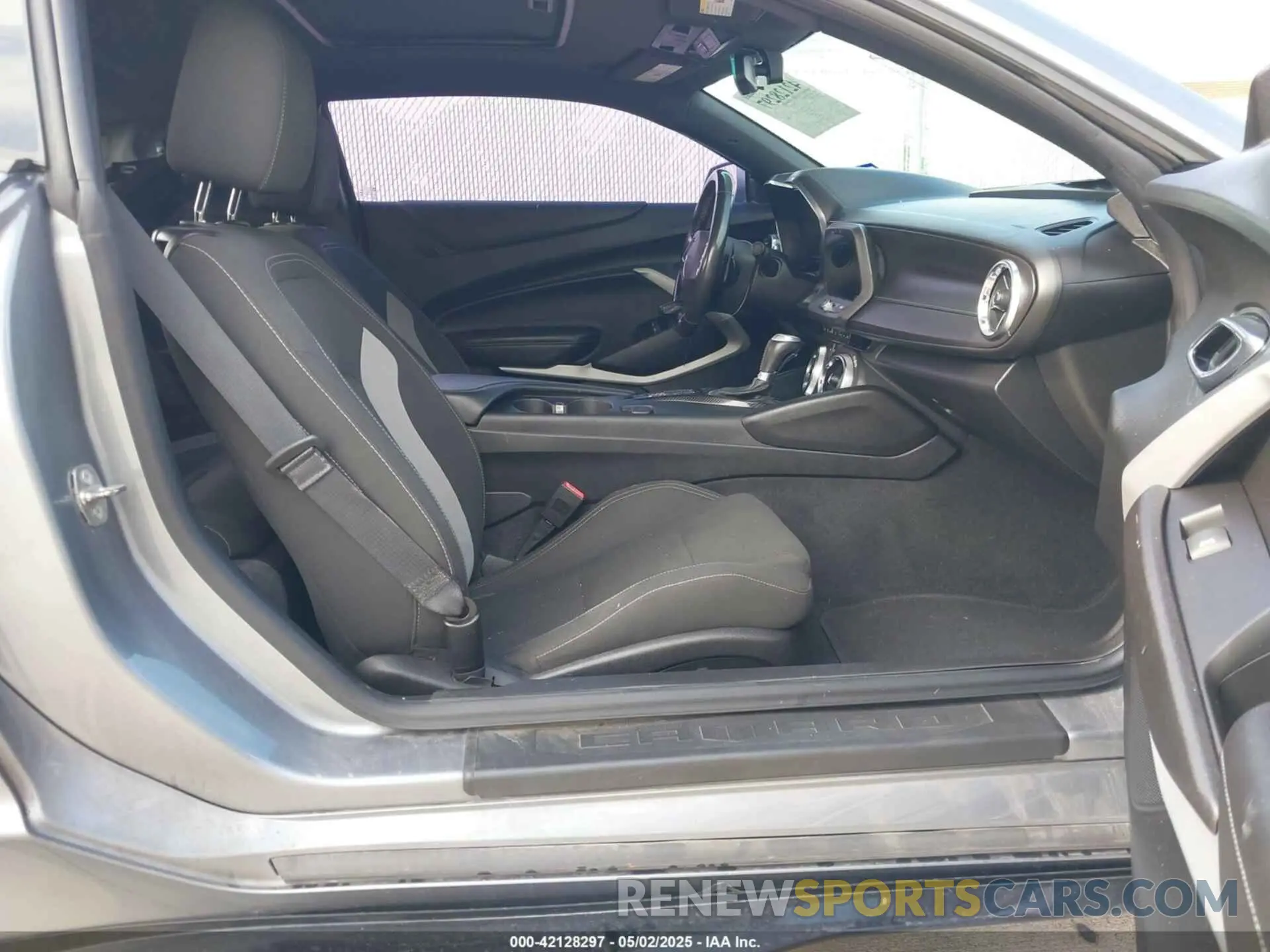 5 fotografías del automóvil dañado 1G1FF1R77K0150018 CHEVROLET CAMARO 2019