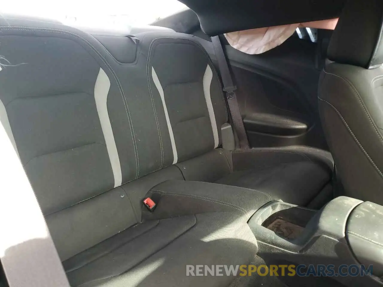 10 fotografías del automóvil dañado 1G1FB1RS0L0107061 CHEVROLET CAMARO 2020