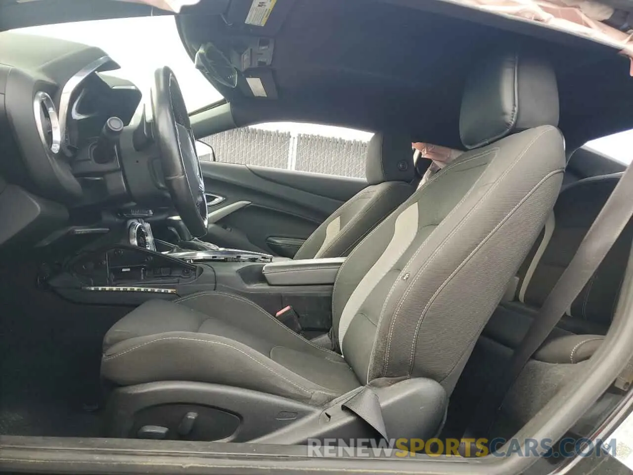 7 fotografías del automóvil dañado 1G1FB1RS0L0107061 CHEVROLET CAMARO 2020