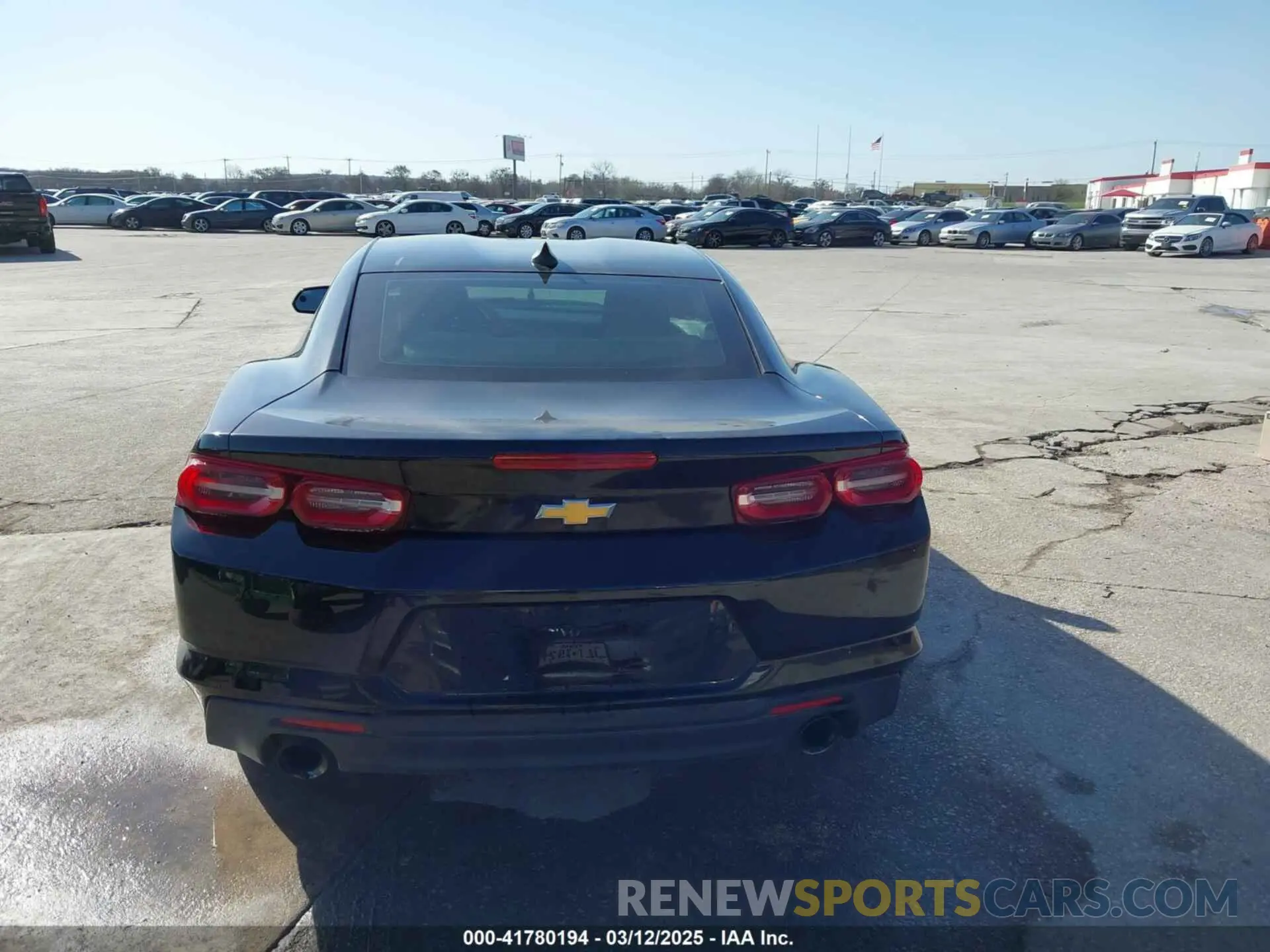 15 fotografías del automóvil dañado 1G1FB1RS0L0116889 CHEVROLET CAMARO 2020