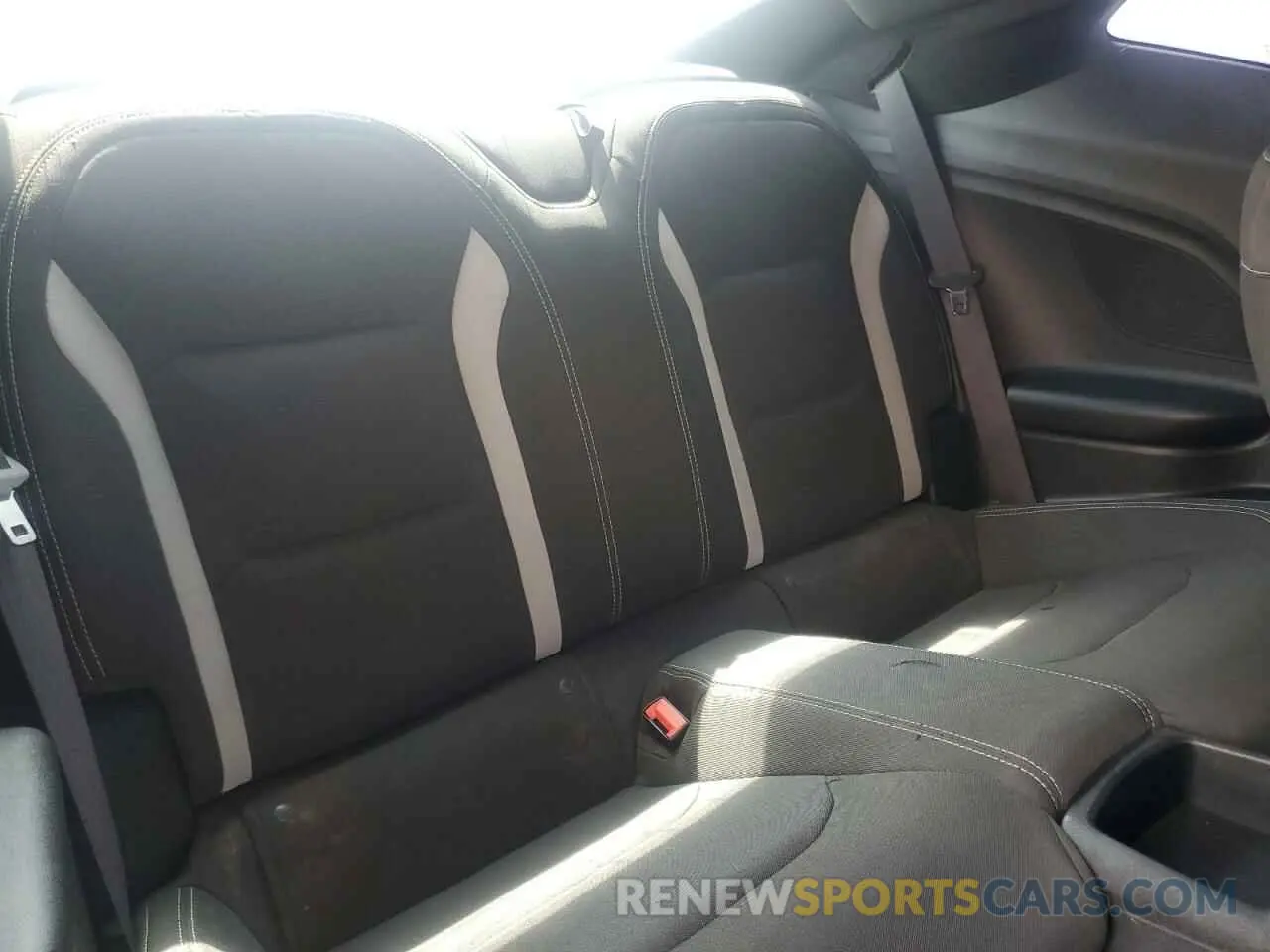 10 fotografías del automóvil dañado 1G1FB1RS5L0117777 CHEVROLET CAMARO 2020