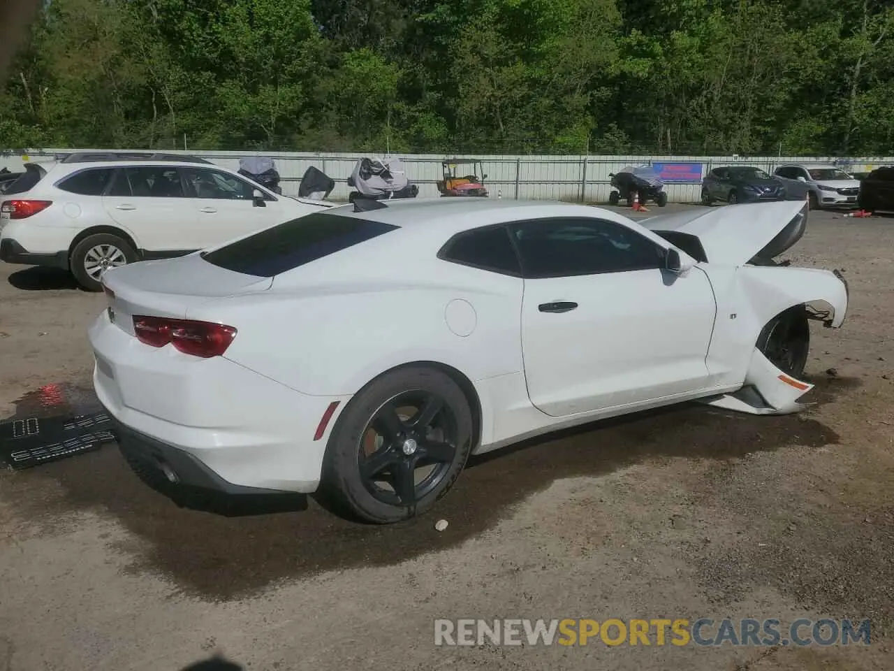 3 fotografías del automóvil dañado 1G1FB1RS9L0108175 CHEVROLET CAMARO 2020