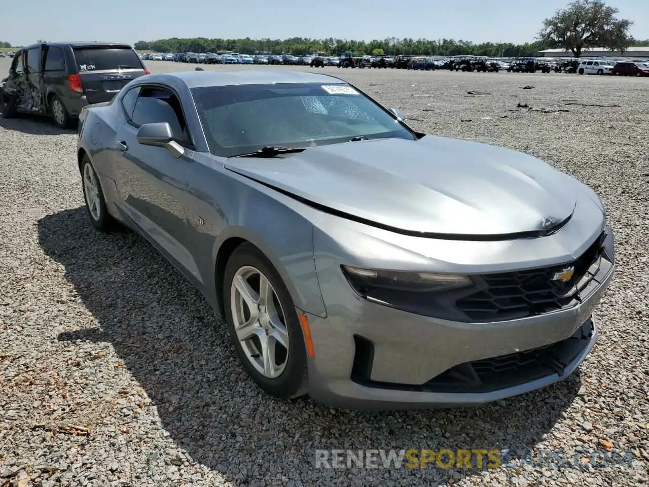 4 fotografías del automóvil dañado 1G1FB1RX5L0110808 CHEVROLET CAMARO 2020