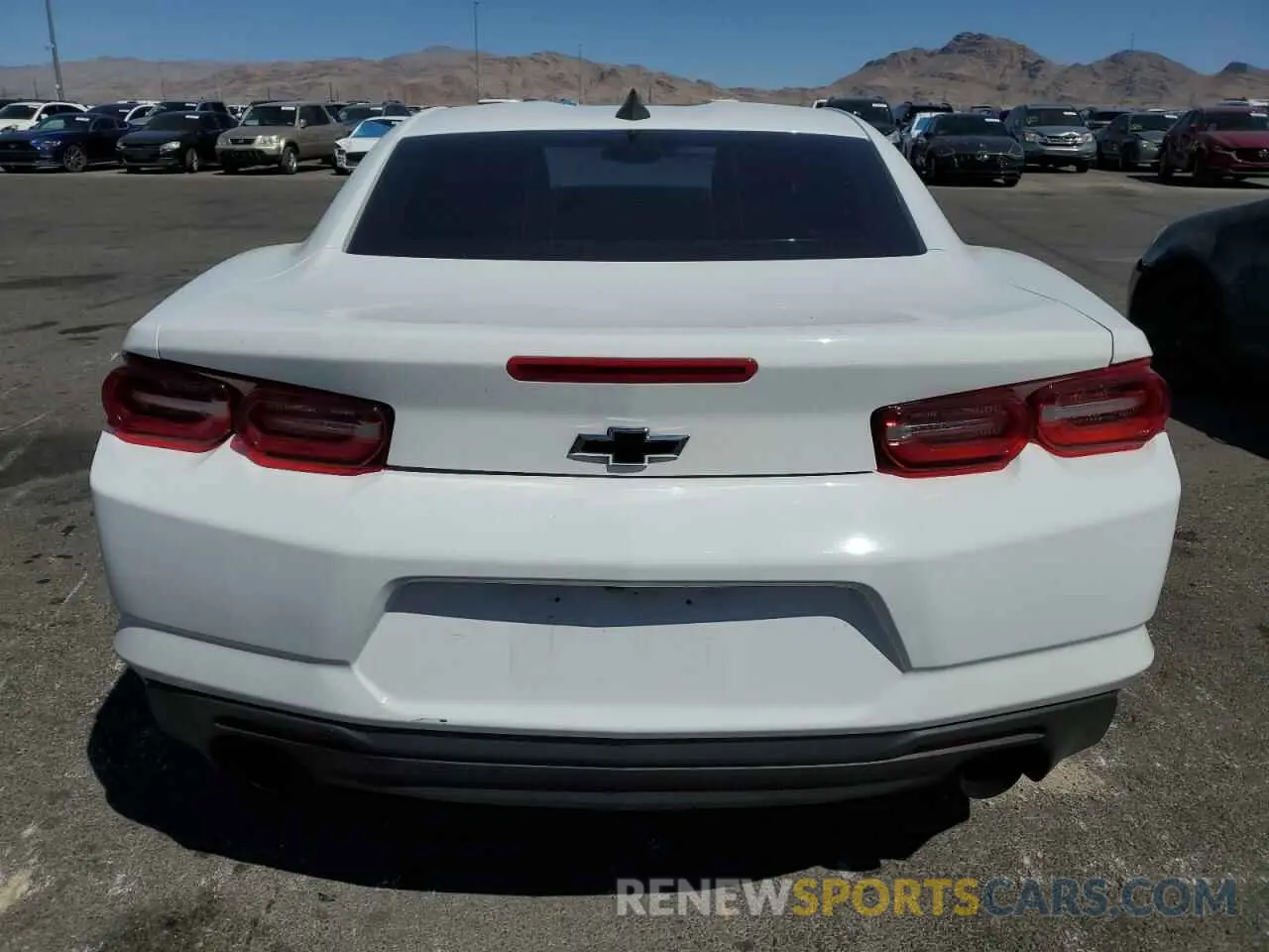 6 fotografías del automóvil dañado 1G1FB1RX5L0136826 CHEVROLET CAMARO 2020