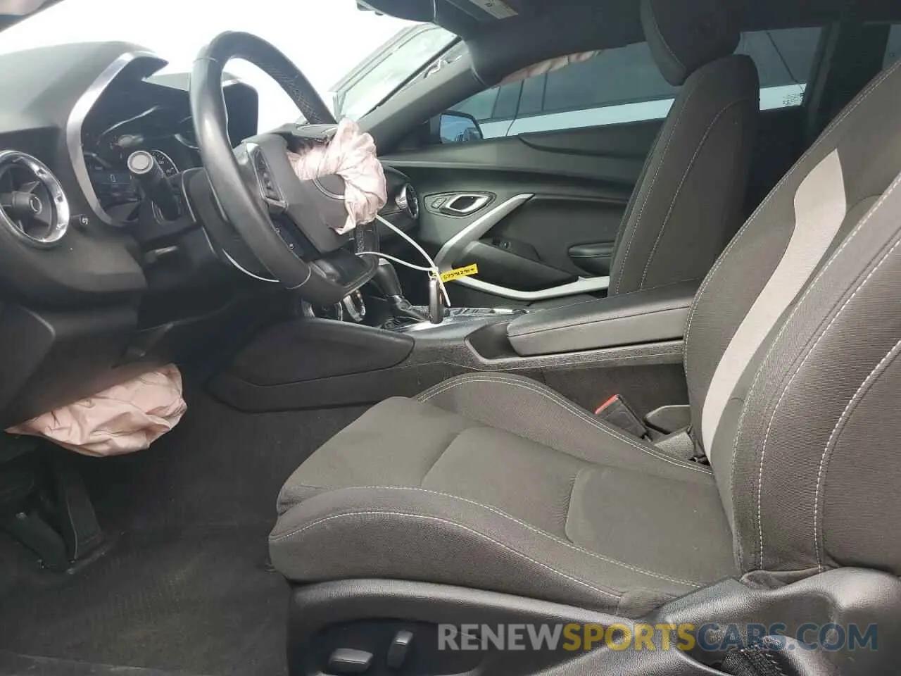 7 fotografías del automóvil dañado 1G1FB1RX5L0136826 CHEVROLET CAMARO 2020
