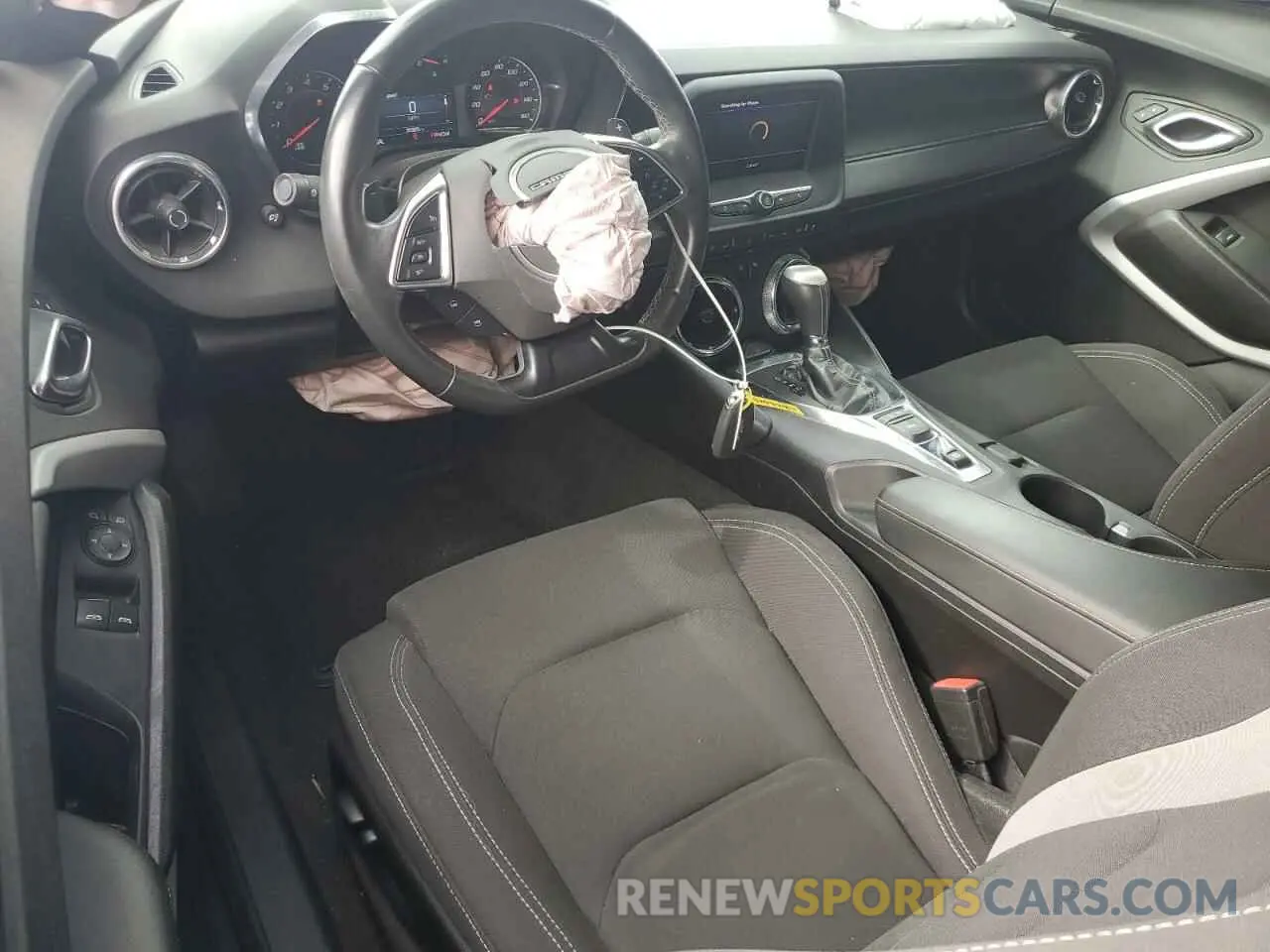 8 fotografías del automóvil dañado 1G1FB1RX5L0136826 CHEVROLET CAMARO 2020