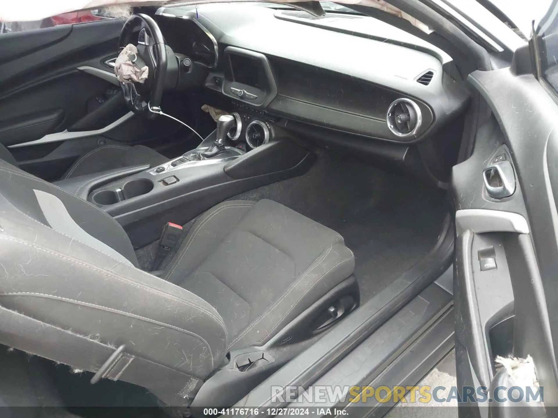 5 fotografías del automóvil dañado 1G1FB1RX6L0109652 CHEVROLET CAMARO 2020