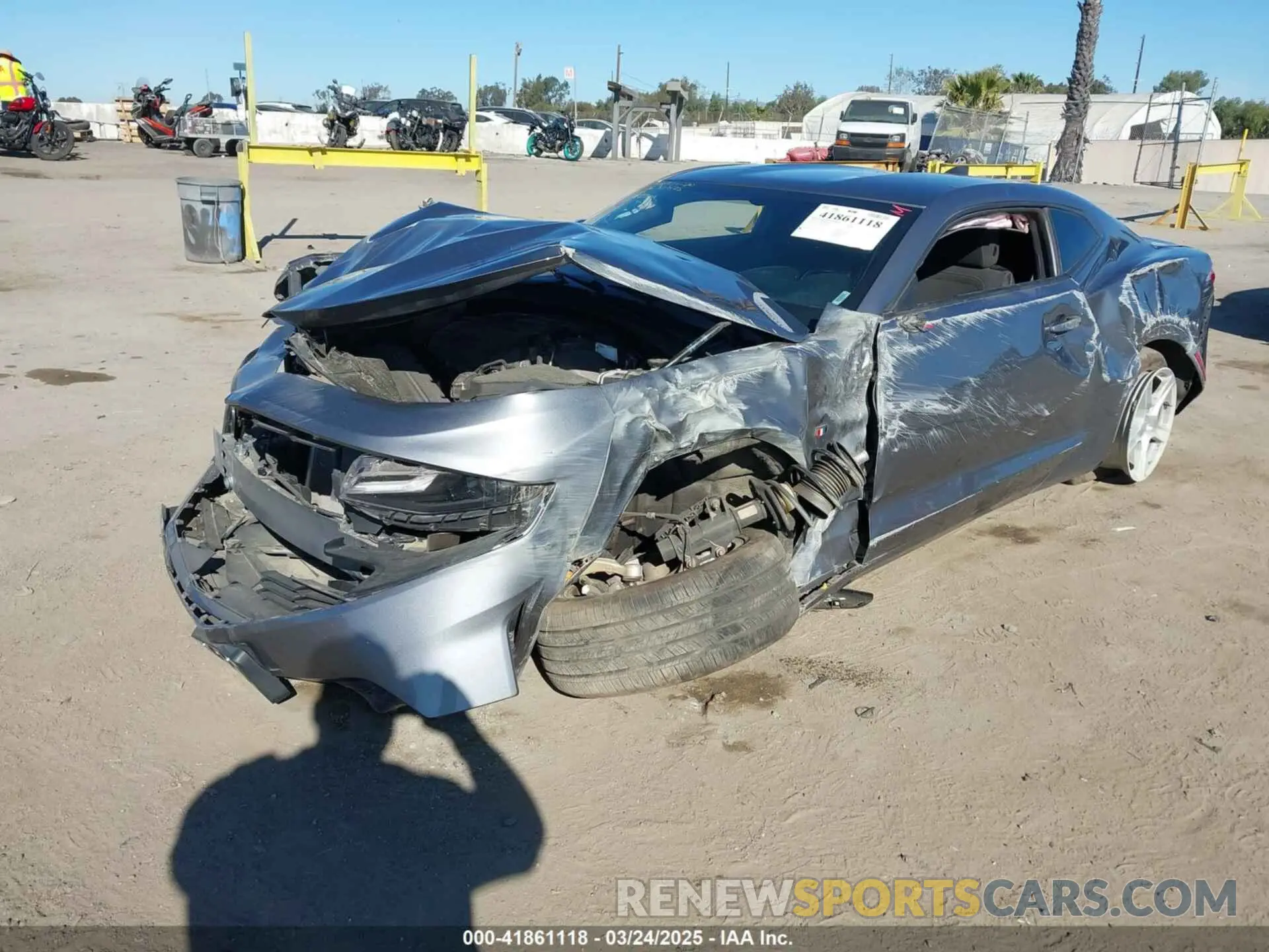 2 fotografías del automóvil dañado 1G1FB1RX7L0102306 CHEVROLET CAMARO 2020