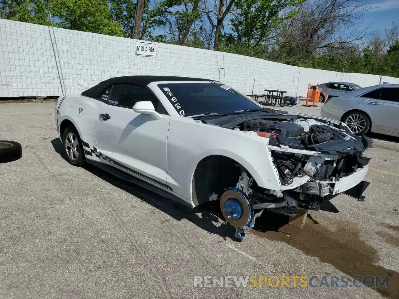 4 fotografías del automóvil dañado 1G1FB3DX1L0129164 CHEVROLET CAMARO 2020