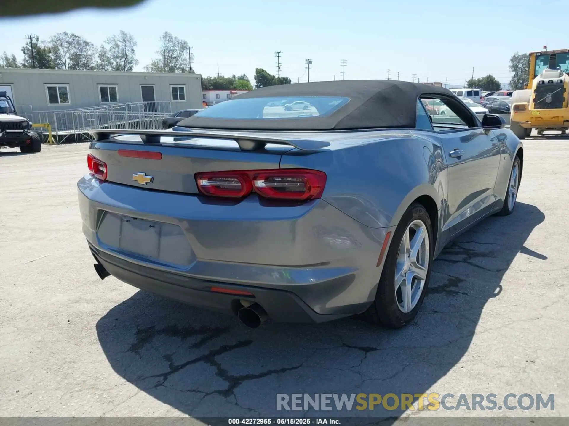 4 fotografías del automóvil dañado 1G1FB3DX4L0100371 CHEVROLET CAMARO 2020