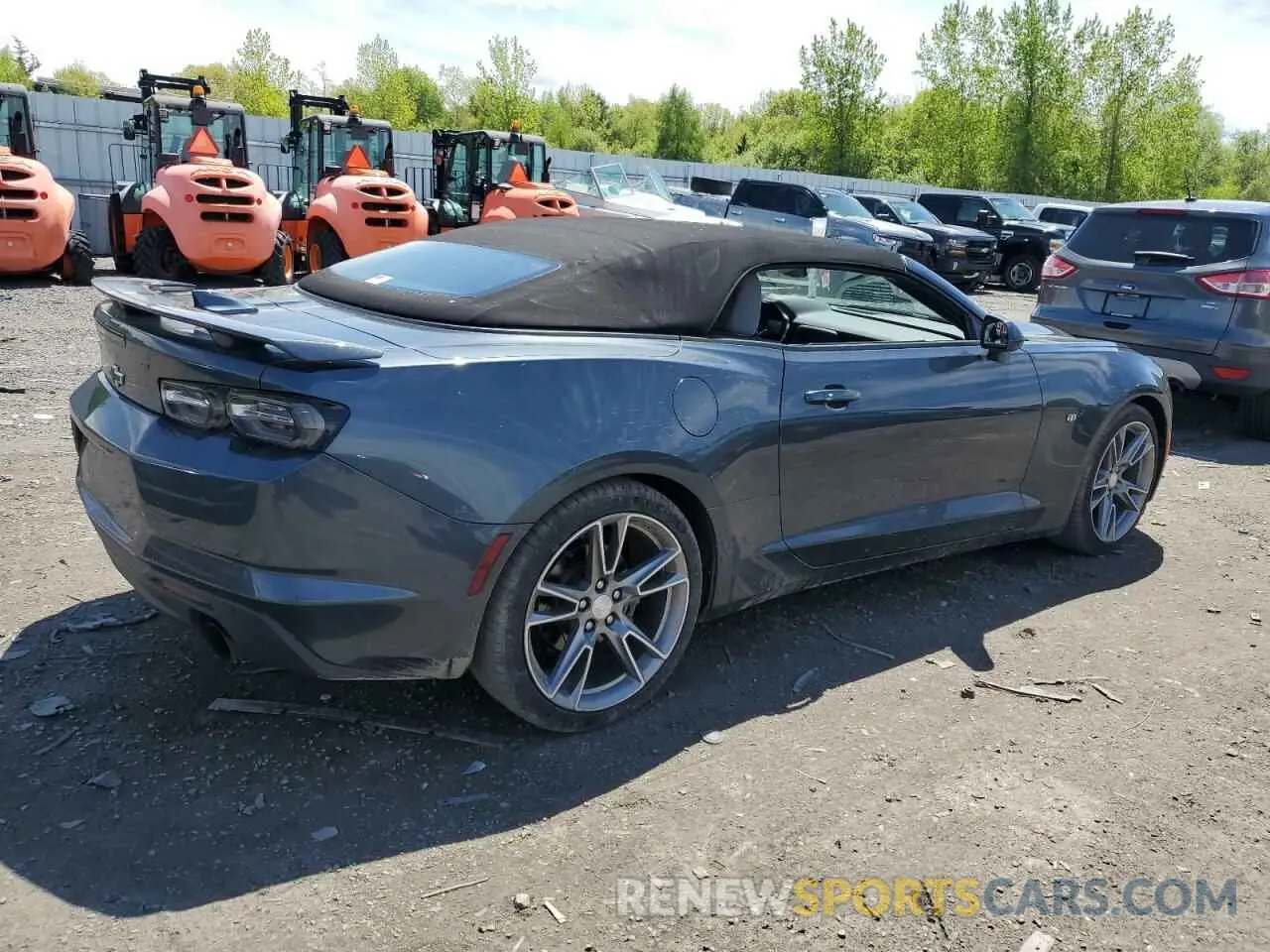 3 fotografías del automóvil dañado 1G1FB3DX7L0148236 CHEVROLET CAMARO 2020