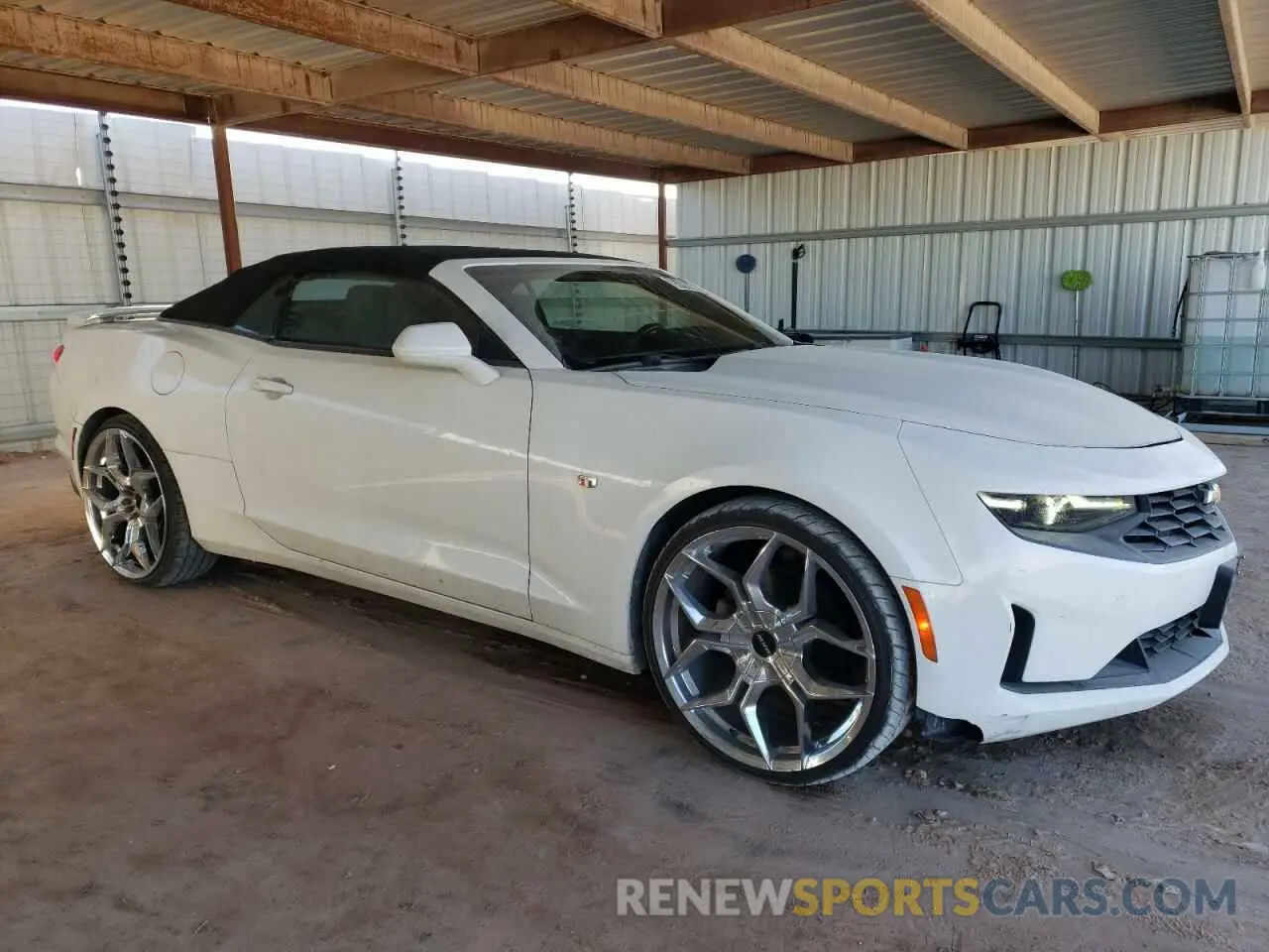 4 fotografías del automóvil dañado 1G1FB3DXXL0118440 CHEVROLET CAMARO 2020
