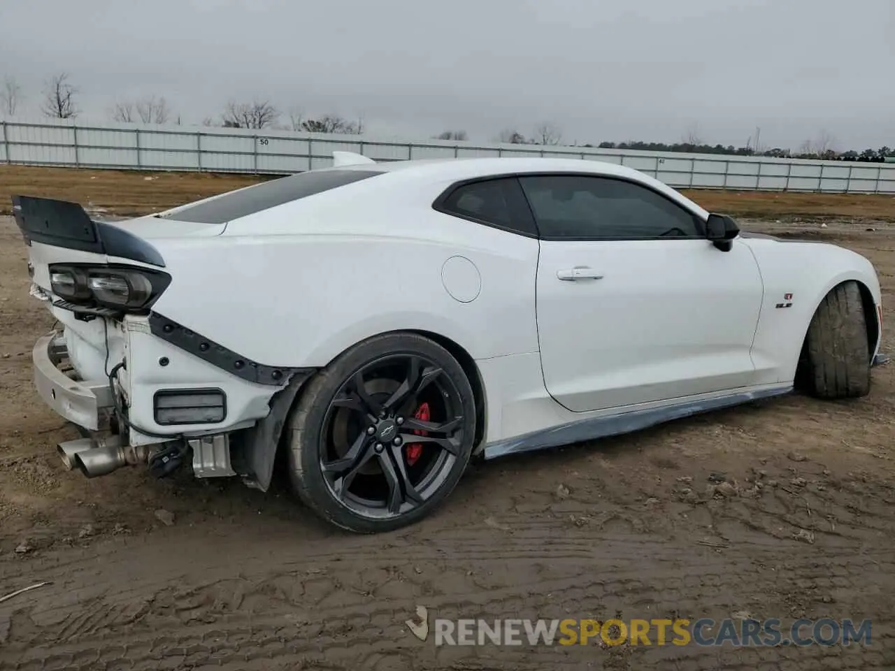 3 fotografías del automóvil dañado 1G1FE1R78L0141042 CHEVROLET CAMARO 2020
