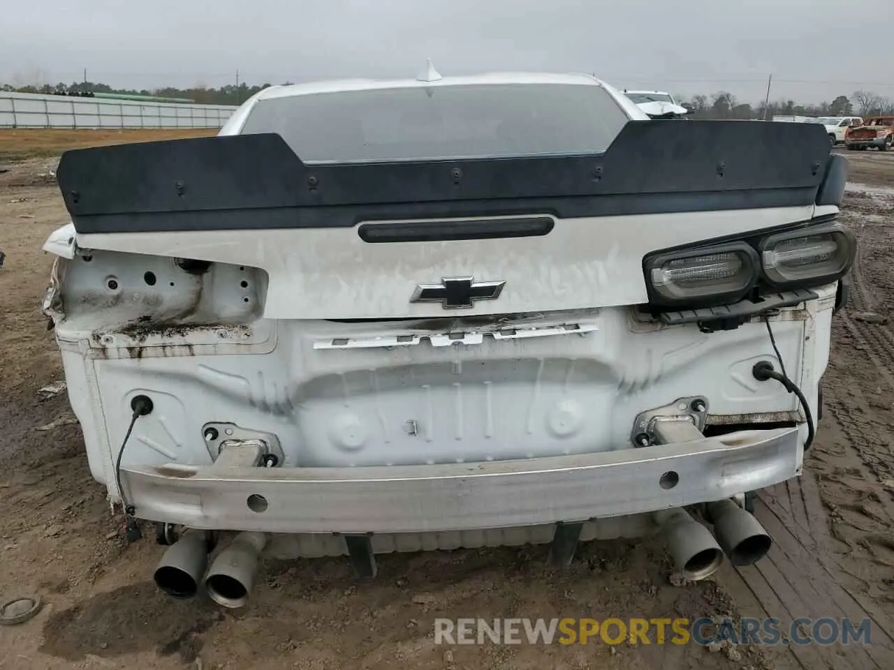 6 fotografías del automóvil dañado 1G1FE1R78L0141042 CHEVROLET CAMARO 2020