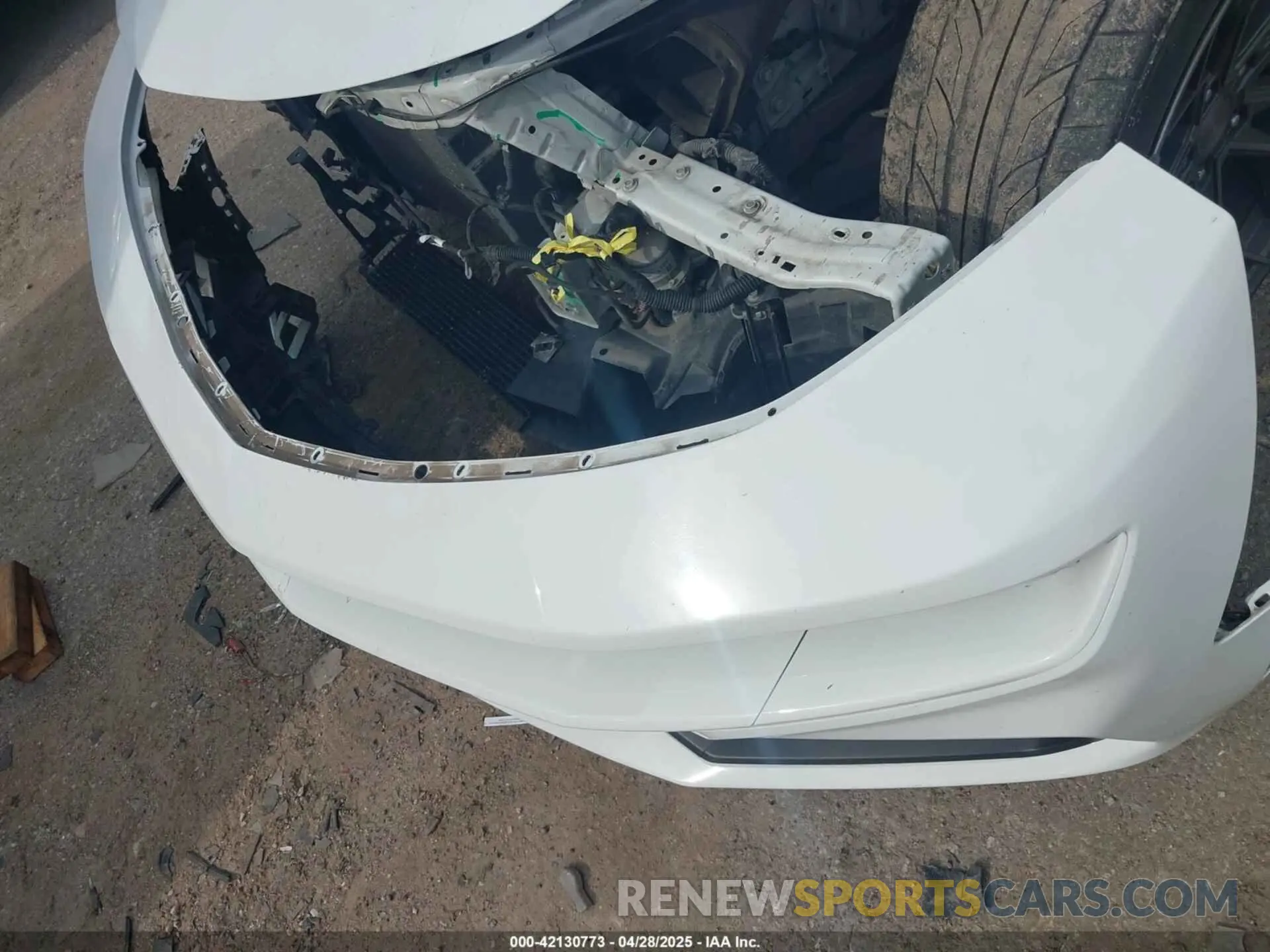 12 fotografías del automóvil dañado 1G1FF1R71L0142367 CHEVROLET CAMARO 2020