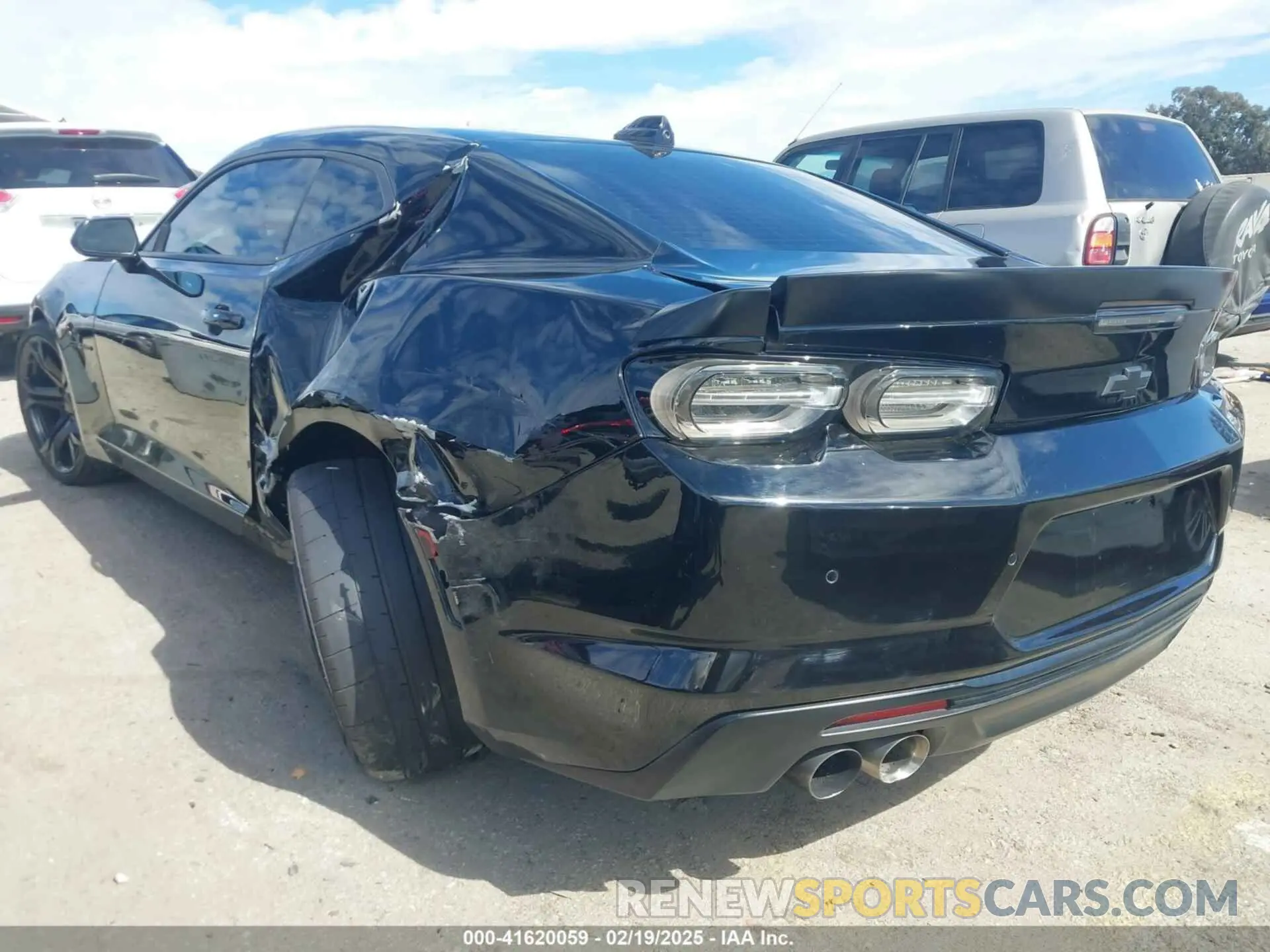 3 fotografías del automóvil dañado 1G1FG1R72L0138437 CHEVROLET CAMARO 2020