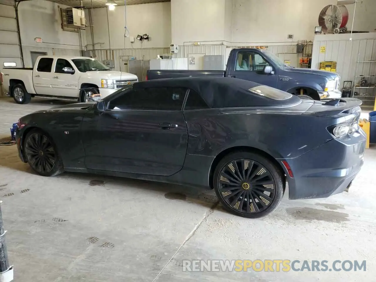 2 fotografías del automóvil dañado 1G1FH3D7XL0126813 CHEVROLET CAMARO 2020