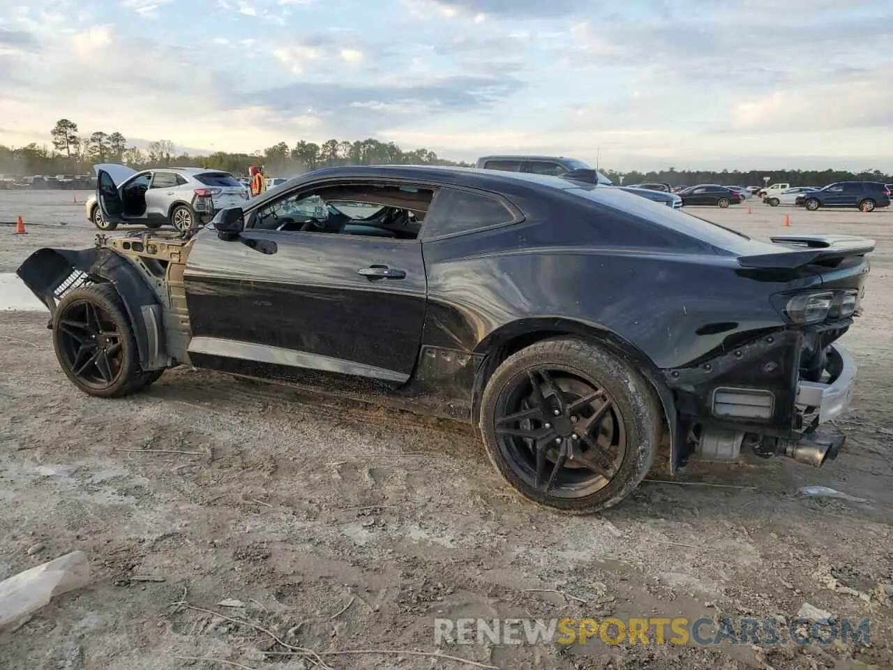 2 fotografías del automóvil dañado 1G1FK1R65L0128622 CHEVROLET CAMARO 2020