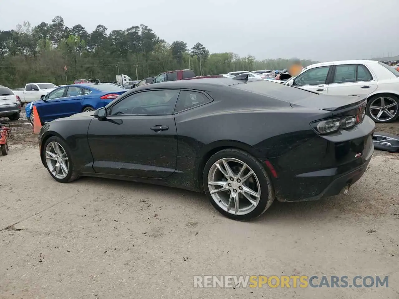 2 fotografías del automóvil dañado 1G1FB1RS0M0100581 CHEVROLET CAMARO 2021