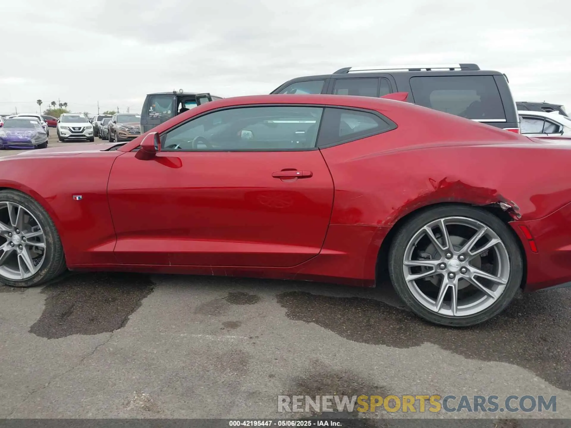 14 fotografías del automóvil dañado 1G1FB1RS2M0137809 CHEVROLET CAMARO 2021