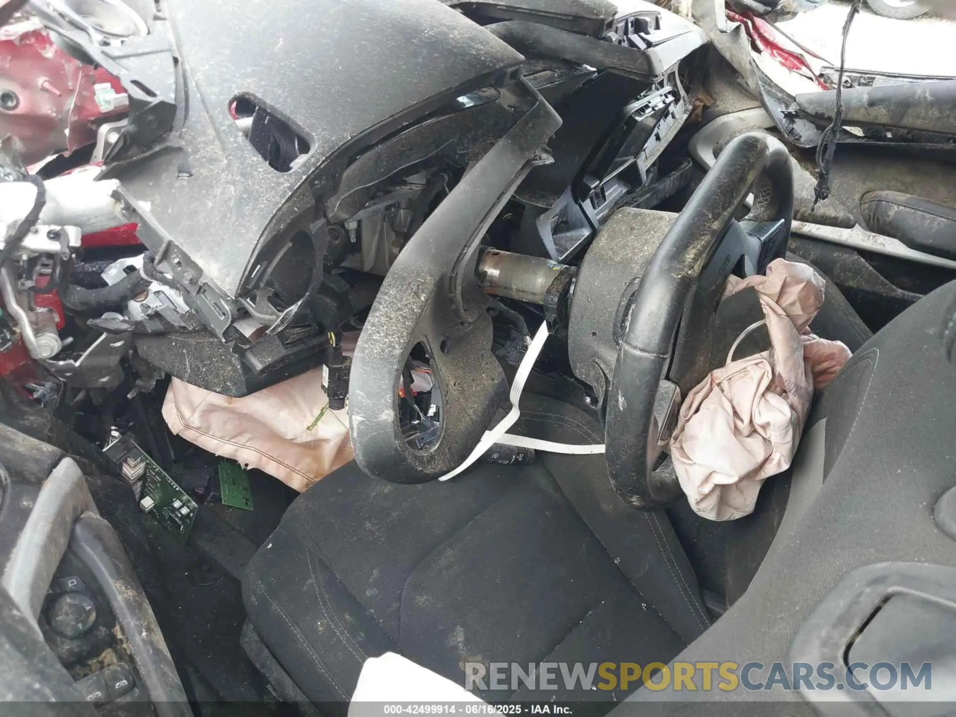 5 fotografías del automóvil dañado 1G1FB1RS4M0135446 CHEVROLET CAMARO 2021