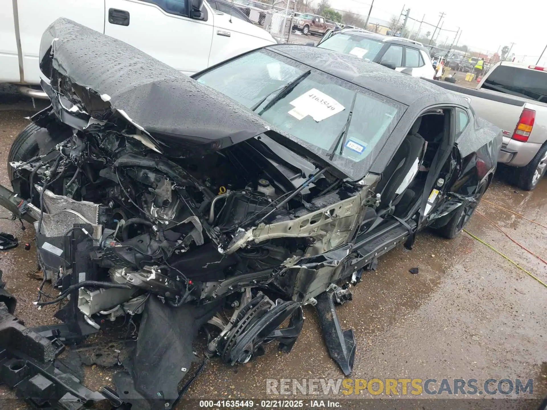 2 fotografías del automóvil dañado 1G1FB1RS5M0117165 CHEVROLET CAMARO 2021