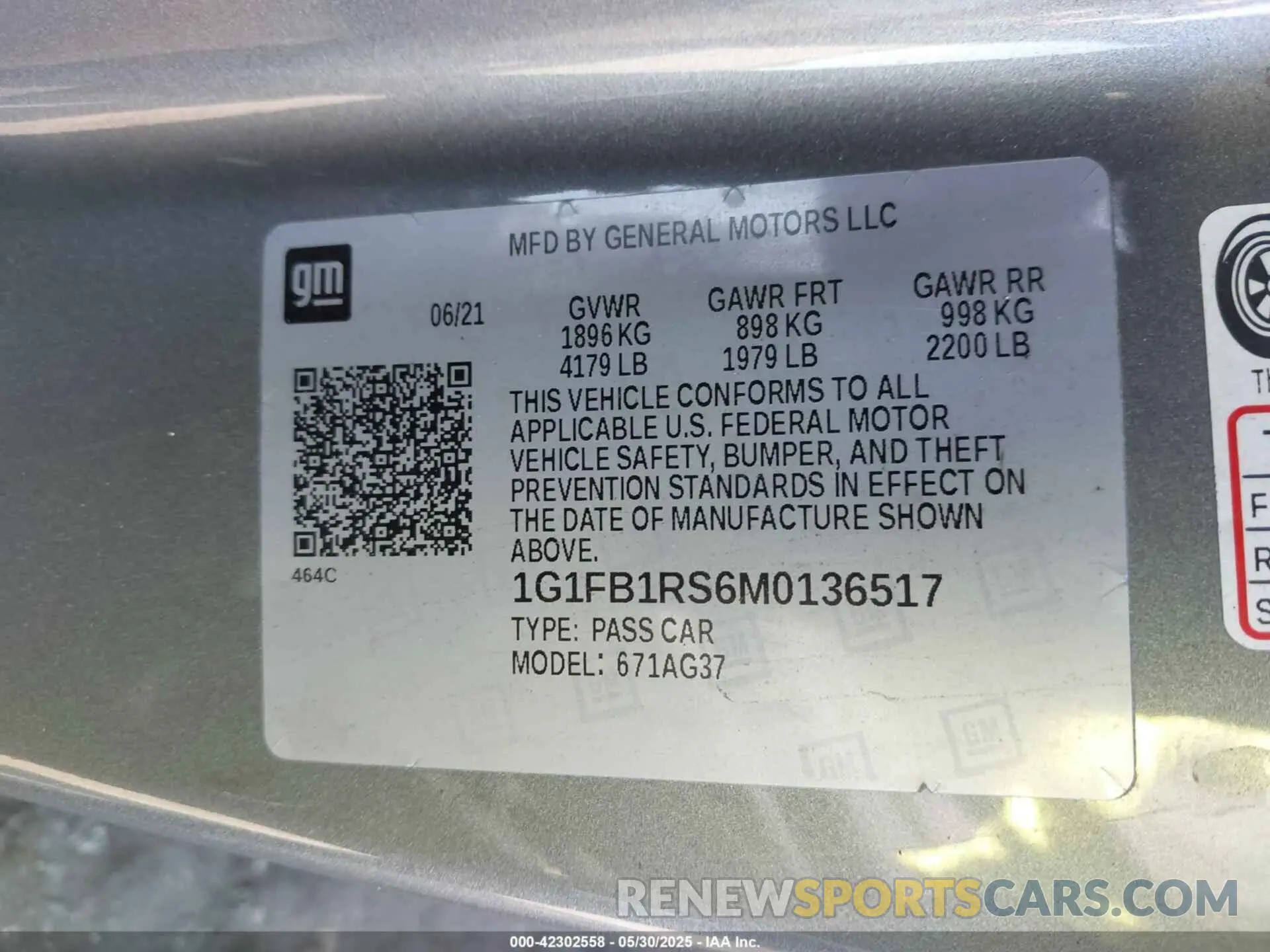 9 fotografías del automóvil dañado 1G1FB1RS6M0136517 CHEVROLET CAMARO 2021