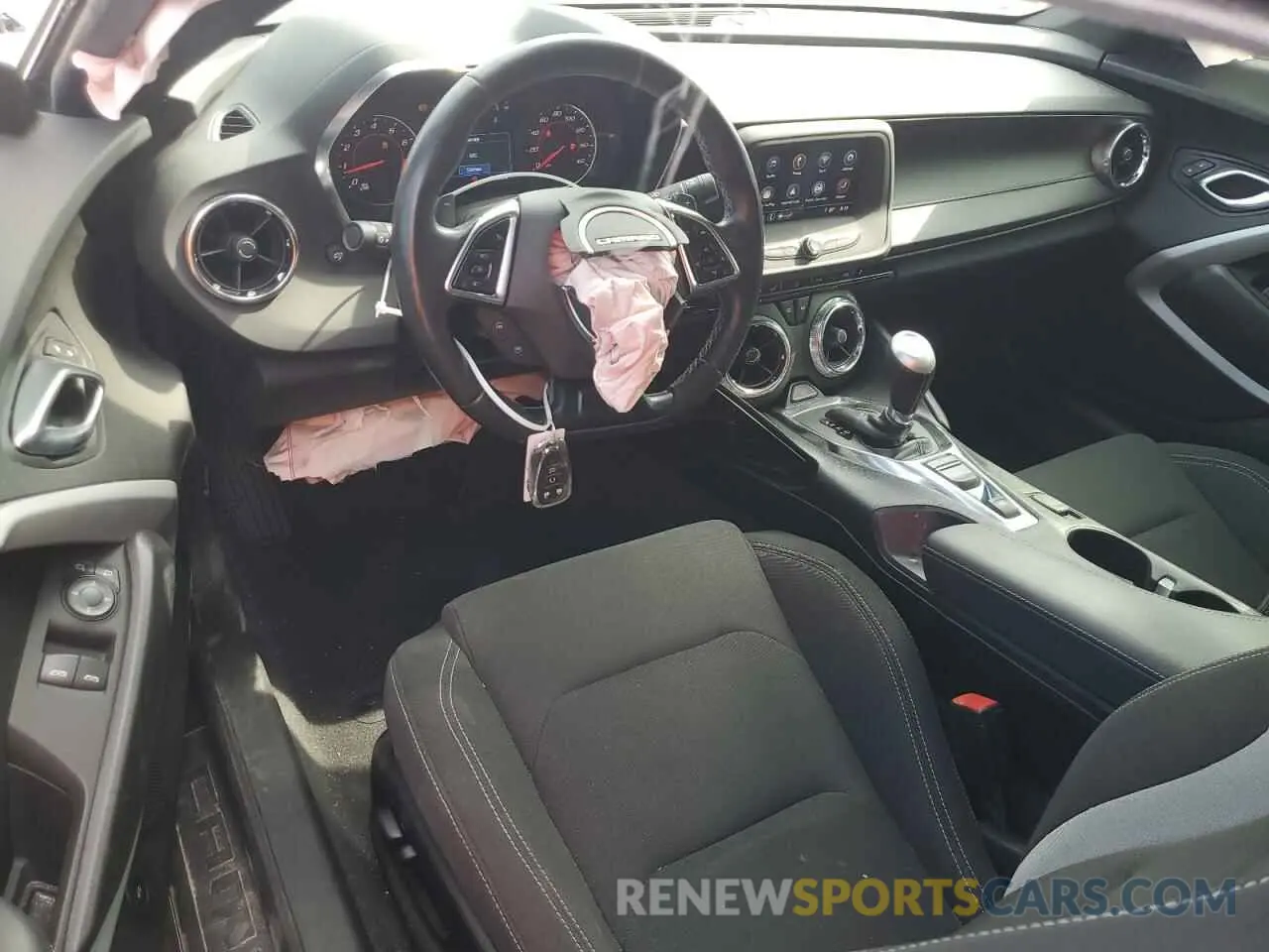 8 fotografías del automóvil dañado 1G1FB1RX0M0124617 CHEVROLET CAMARO 2021