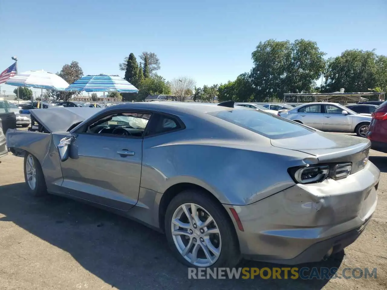 2 fotografías del automóvil dañado 1G1FB1RX0M0142714 CHEVROLET CAMARO 2021