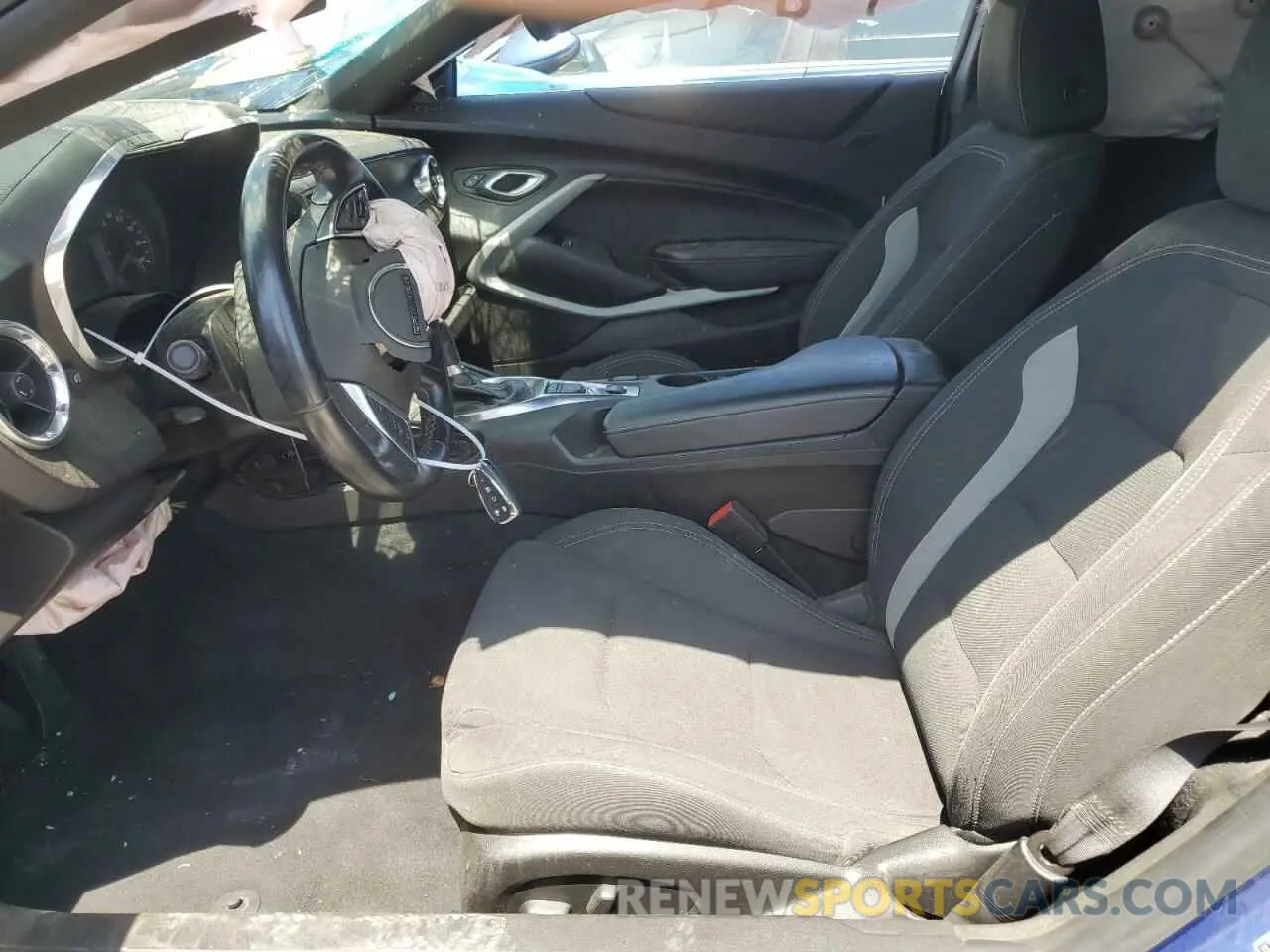 7 fotografías del automóvil dañado 1G1FB1RX1M0102061 CHEVROLET CAMARO 2021