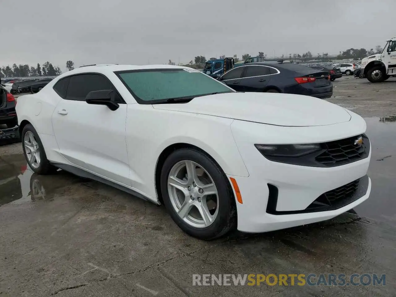 4 fotografías del automóvil dañado 1G1FB1RX5M0115797 CHEVROLET CAMARO 2021