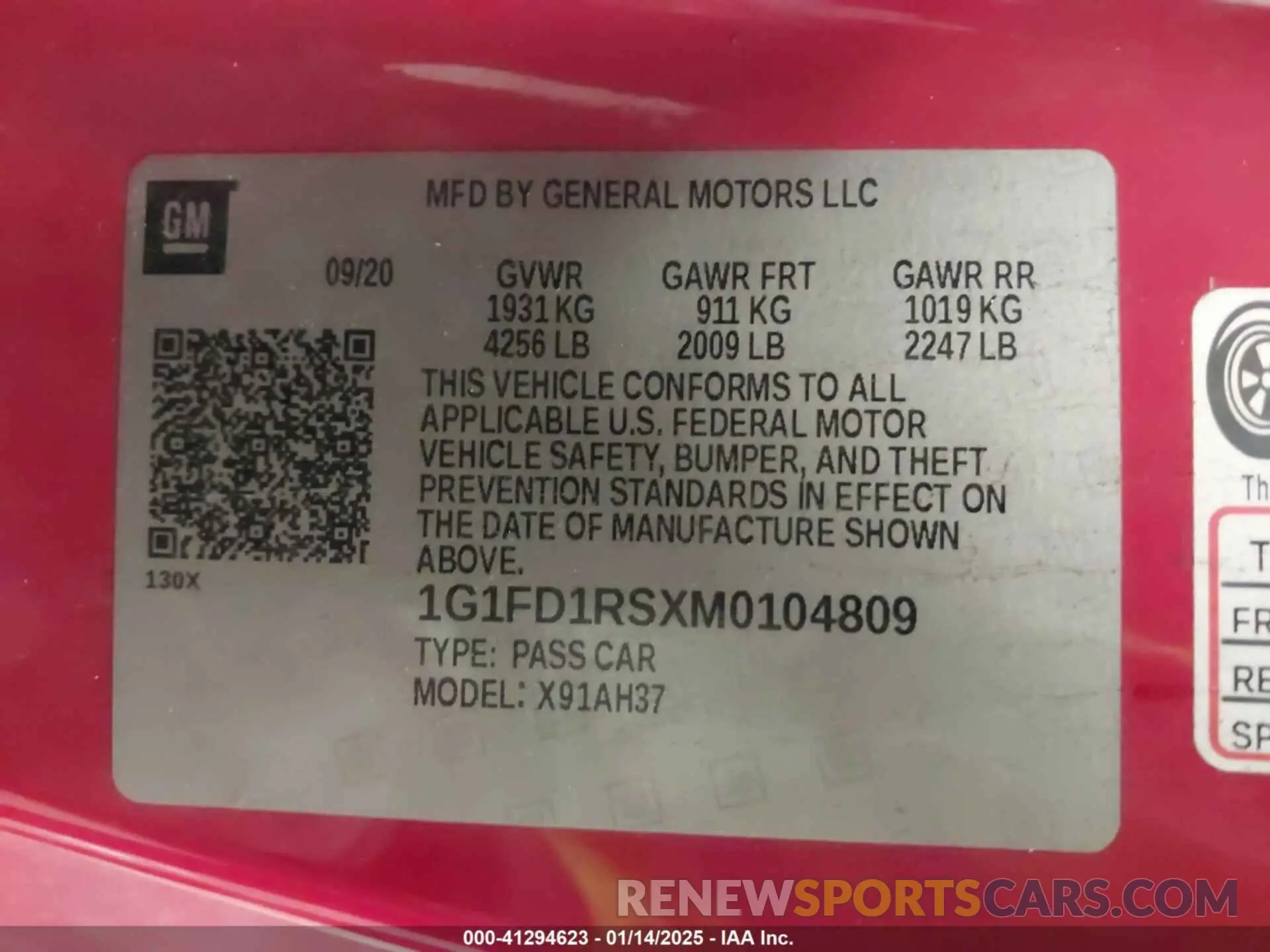9 fotografías del automóvil dañado 1G1FD1RSXM0104809 CHEVROLET CAMARO 2021