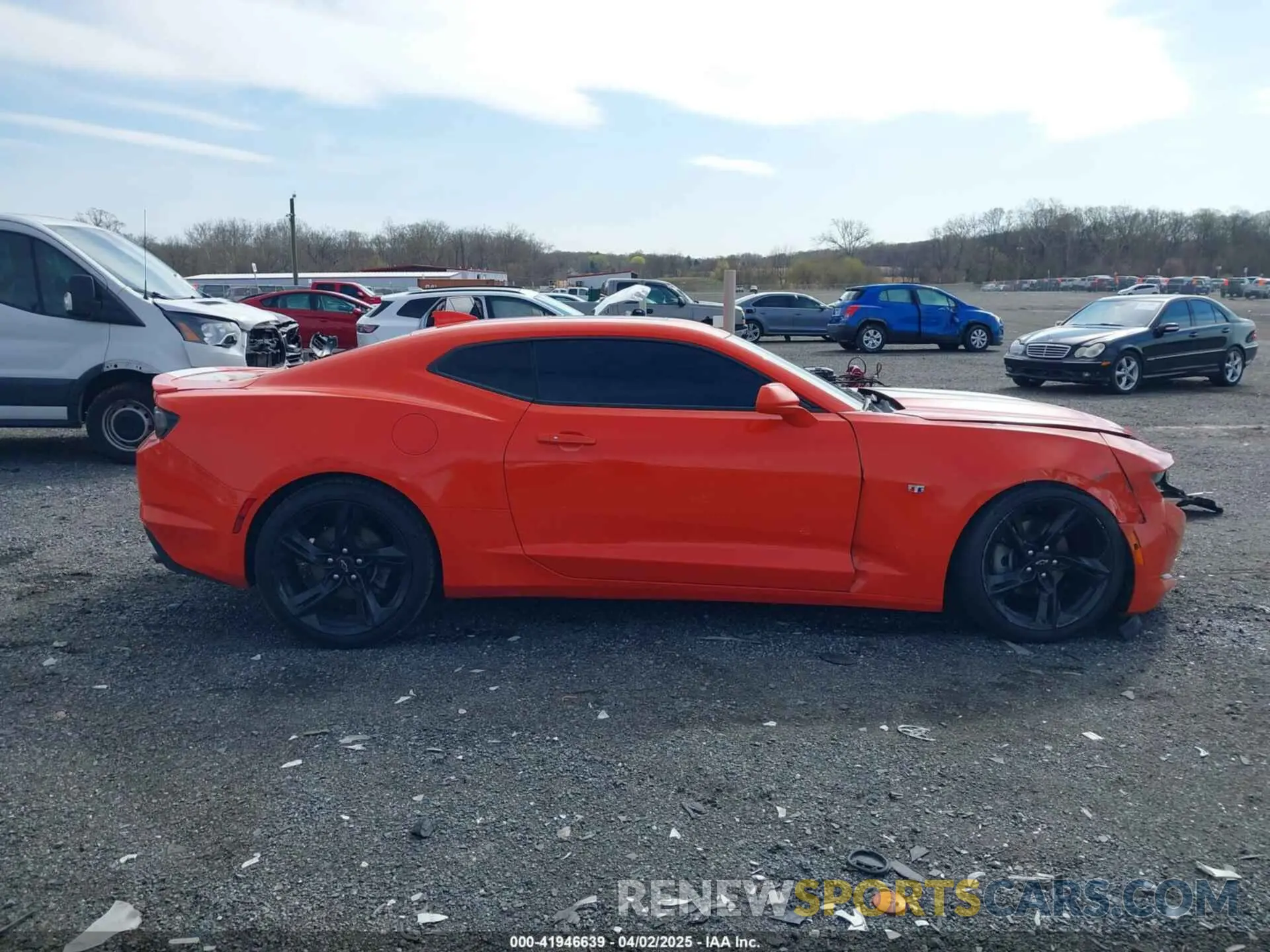 12 fotografías del automóvil dañado 1G1FD1RSXM0131203 CHEVROLET CAMARO 2021