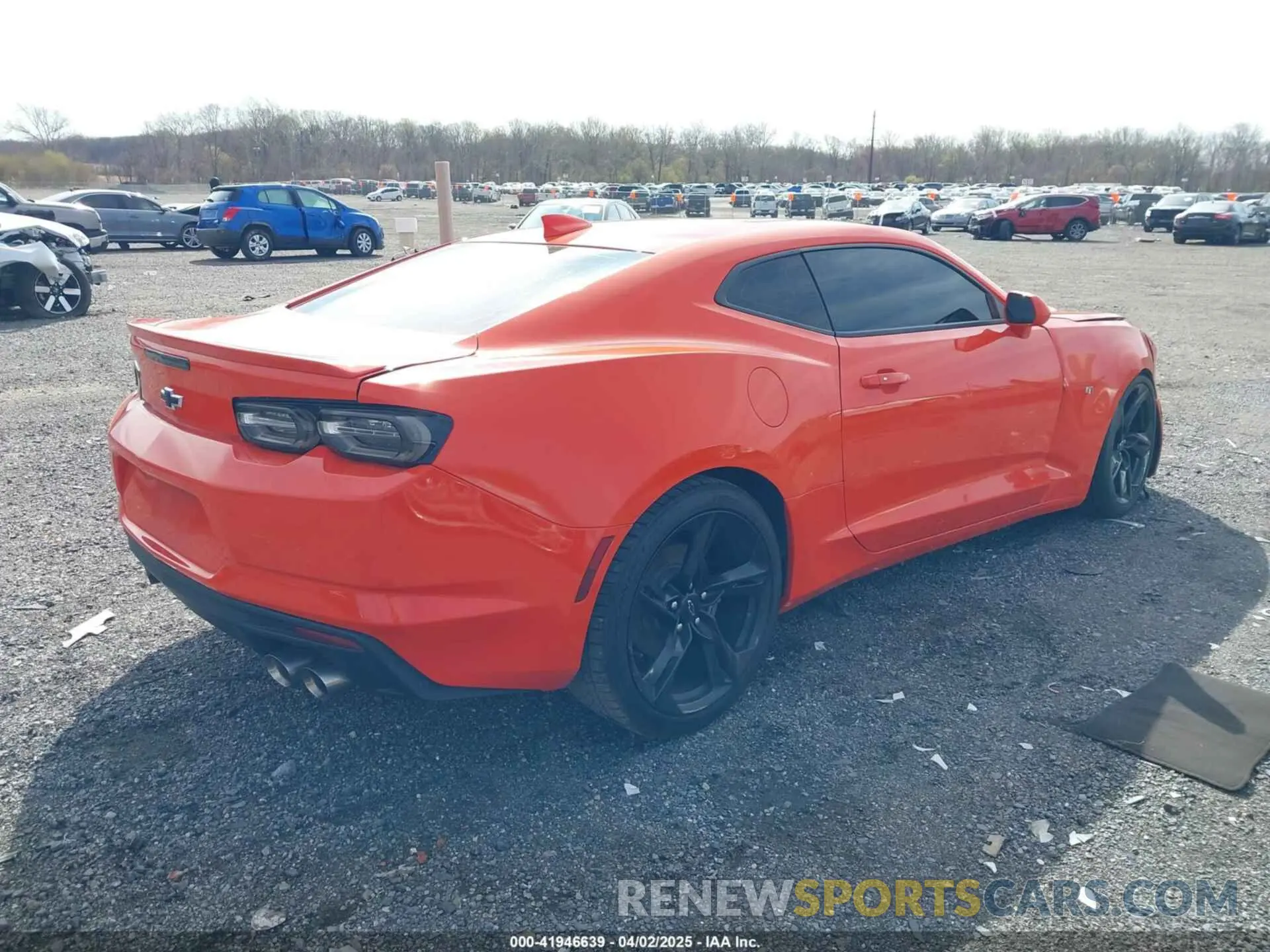 4 fotografías del automóvil dañado 1G1FD1RSXM0131203 CHEVROLET CAMARO 2021