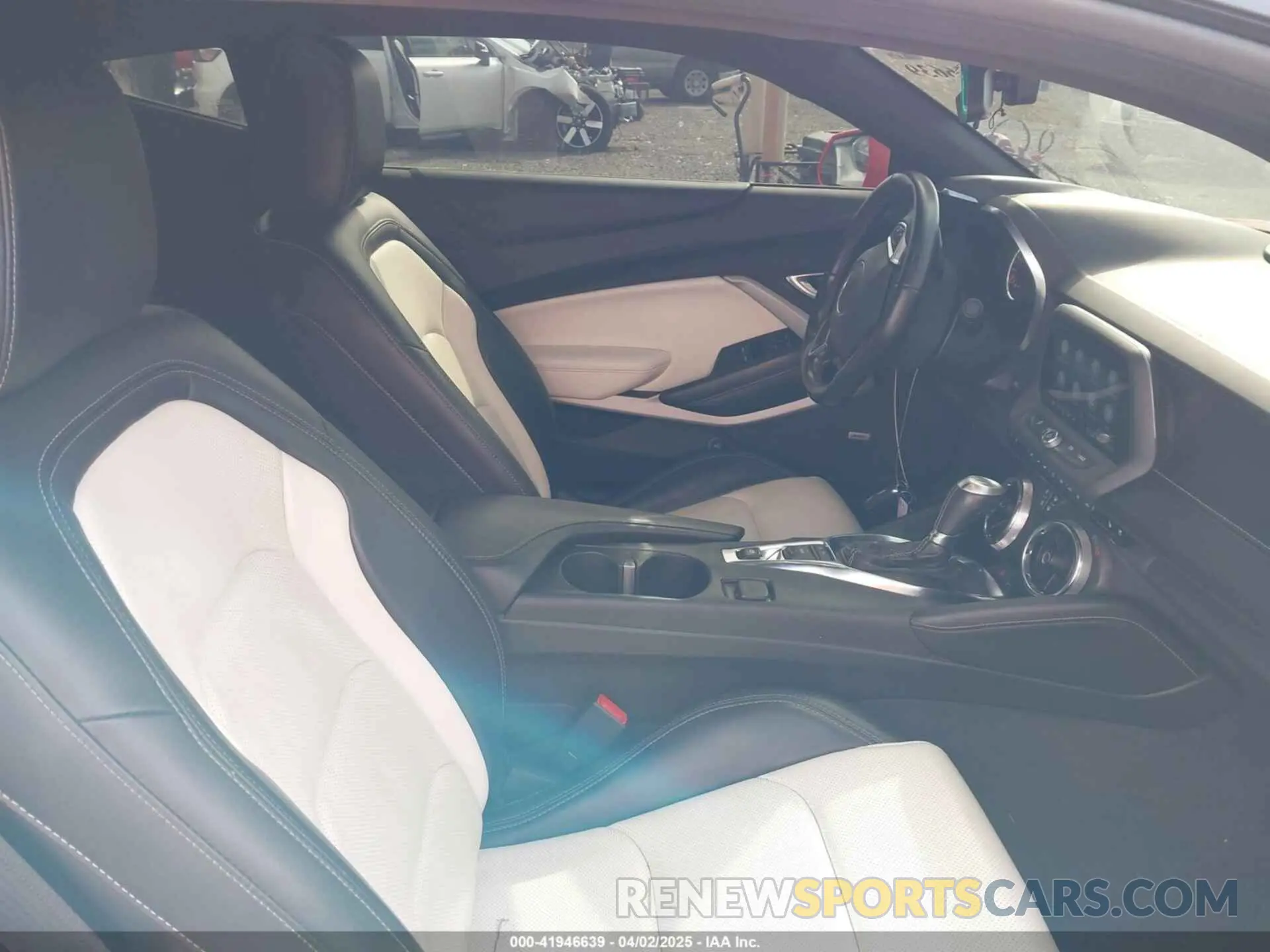 5 fotografías del automóvil dañado 1G1FD1RSXM0131203 CHEVROLET CAMARO 2021