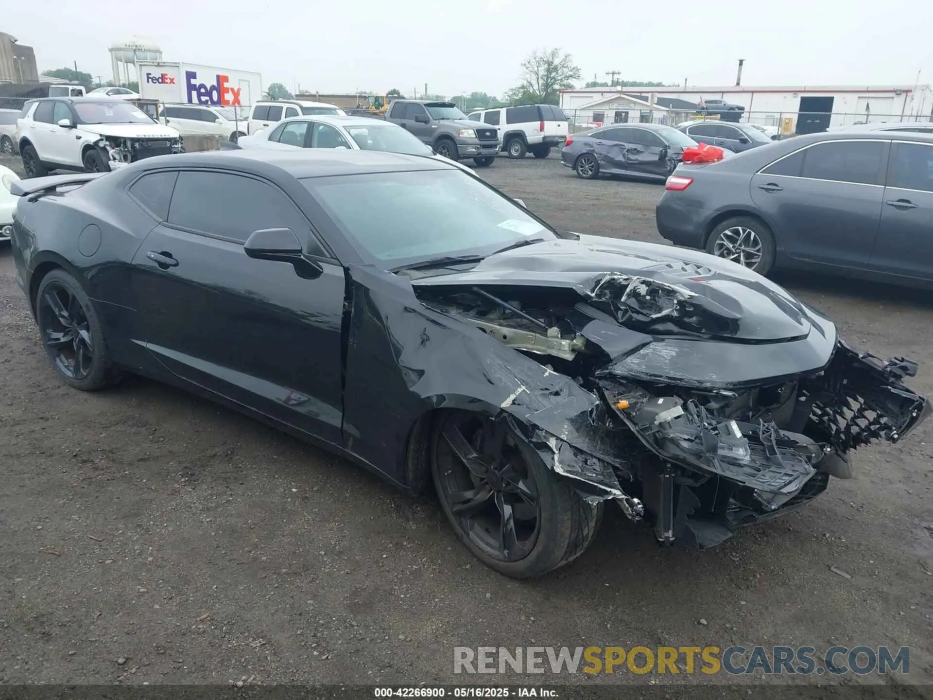 1 fotografías del automóvil dañado 1G1FE1R72M0100214 CHEVROLET CAMARO 2021