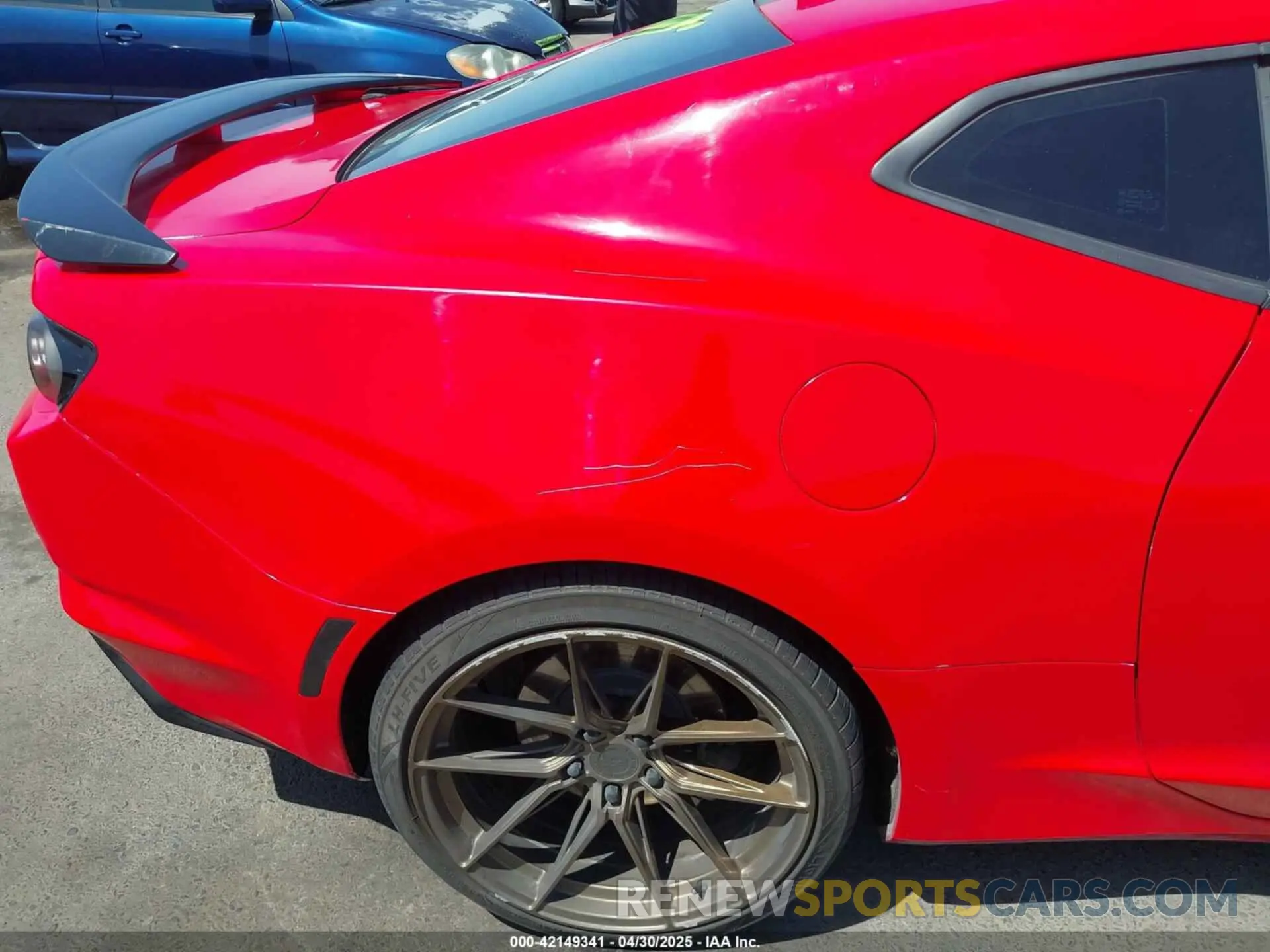 16 fotografías del automóvil dañado 1G1FE1R73M0108547 CHEVROLET CAMARO 2021