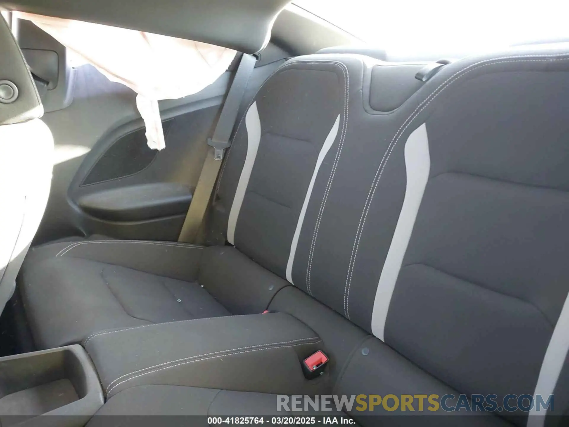 8 fotografías del automóvil dañado 1G1FF1R79M0115399 CHEVROLET CAMARO 2021