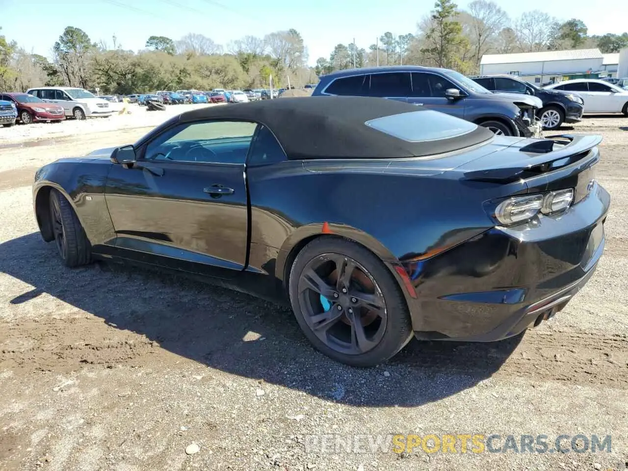 2 fotografías del automóvil dañado 1G1FF3D70M0122910 CHEVROLET CAMARO 2021