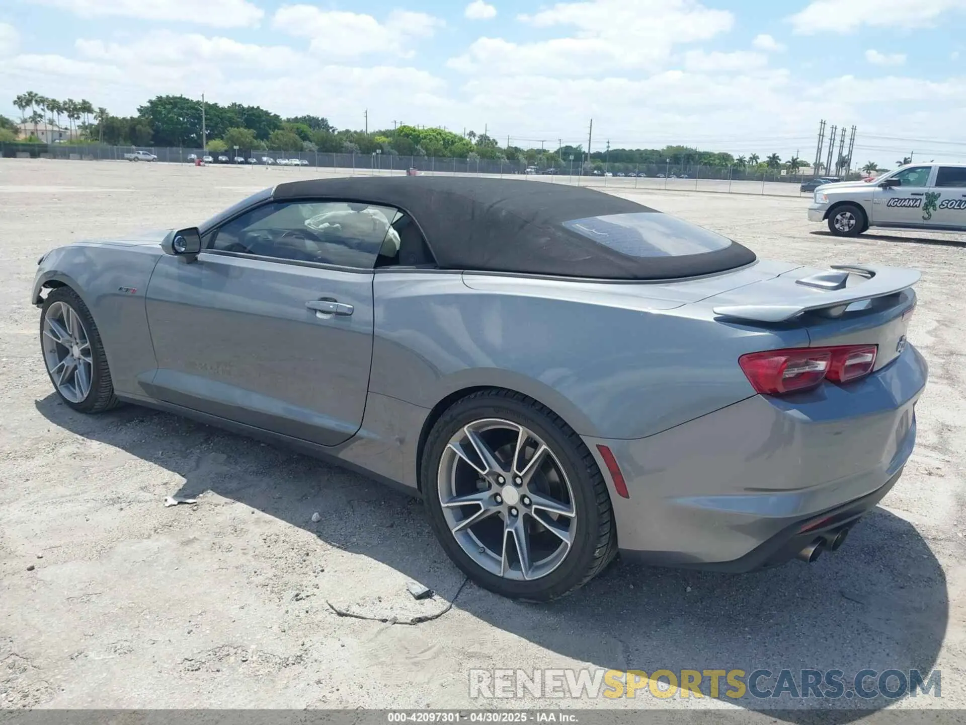 3 fotografías del automóvil dañado 1G1FF3D77M0104498 CHEVROLET CAMARO 2021