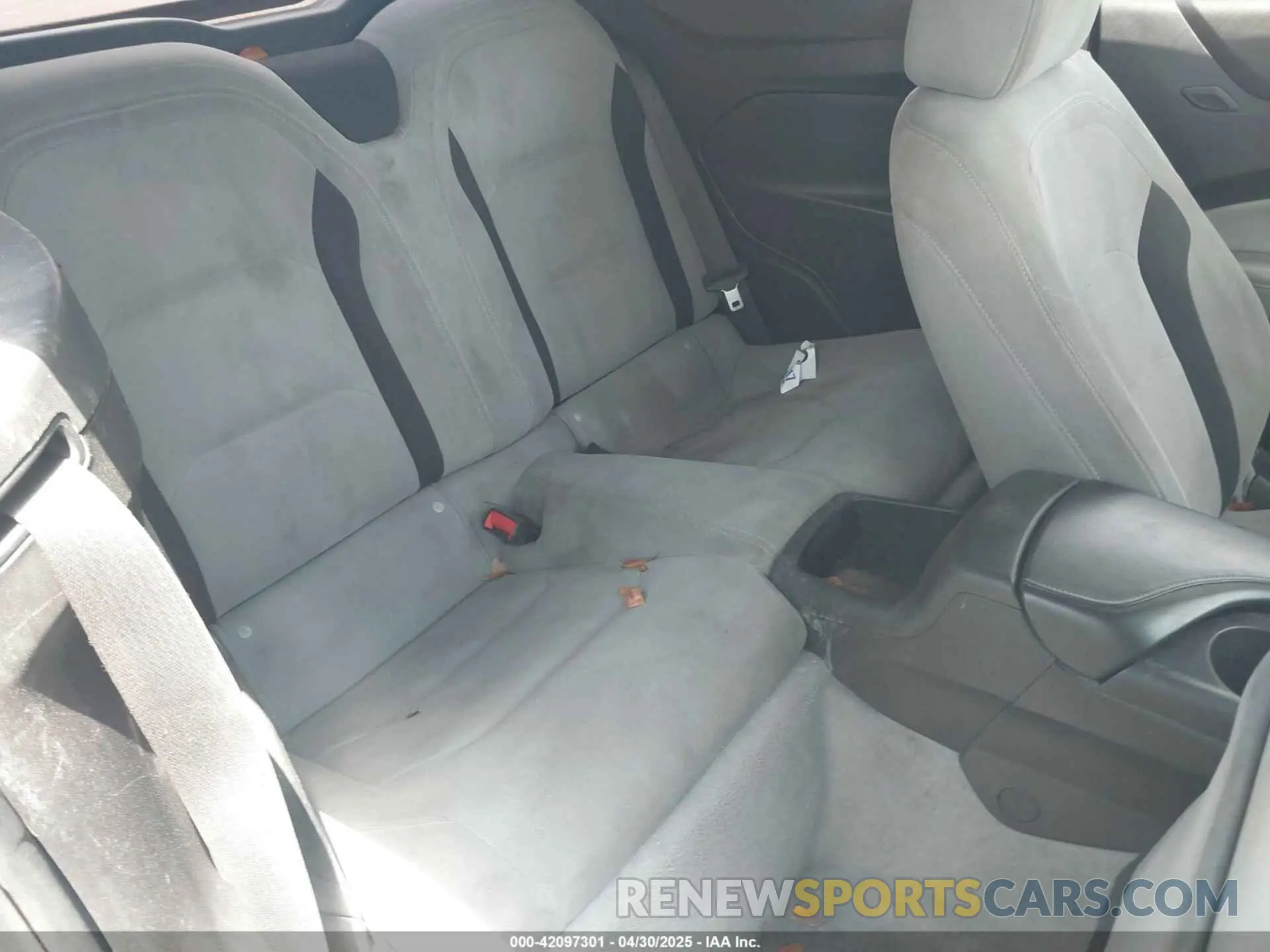 8 fotografías del automóvil dañado 1G1FF3D77M0104498 CHEVROLET CAMARO 2021