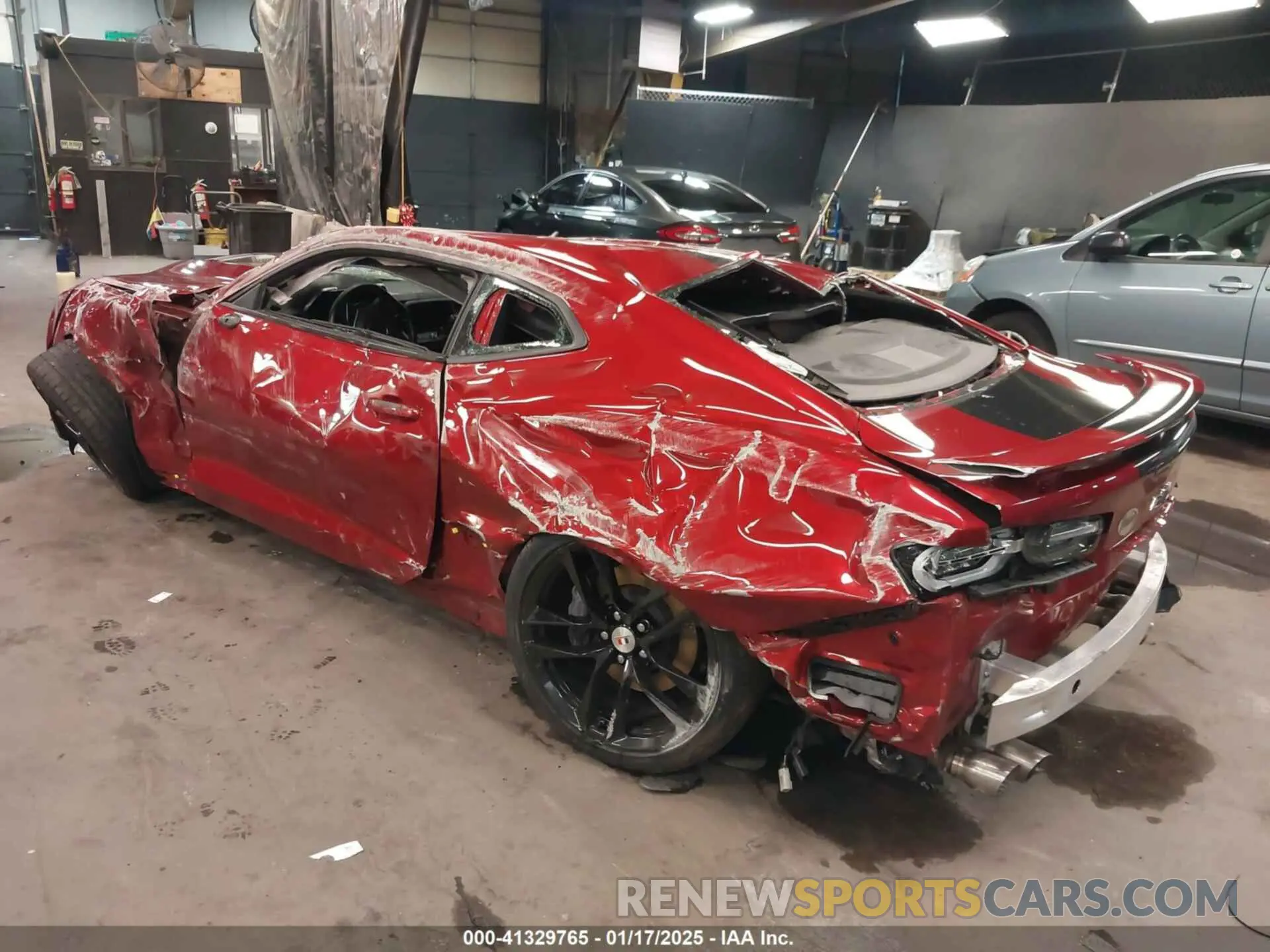 3 fotografías del automóvil dañado 1G1FH1R78M0122127 CHEVROLET CAMARO 2021