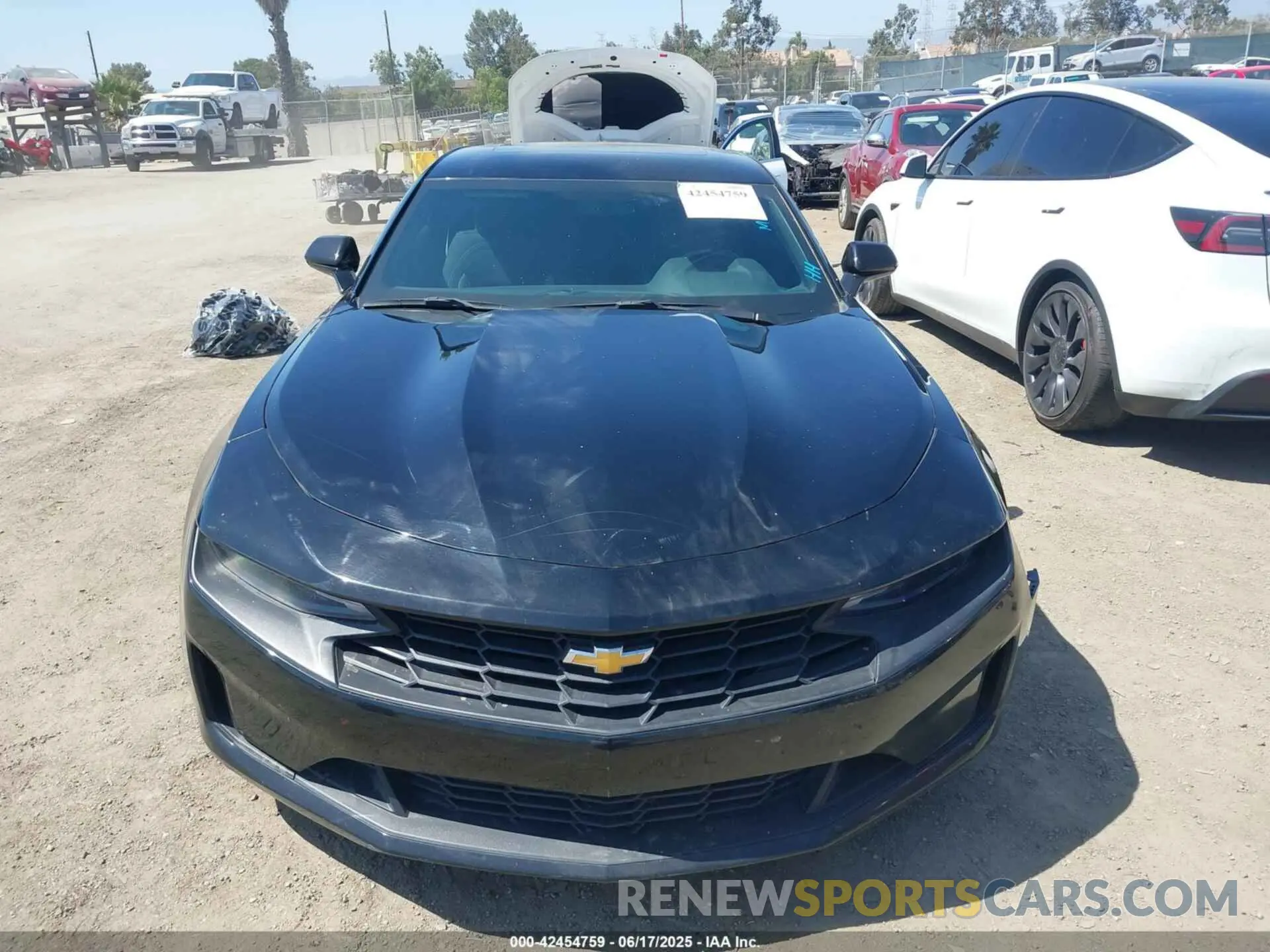 12 fotografías del automóvil dañado 1G1FB1RX1N0119914 CHEVROLET CAMARO 2022