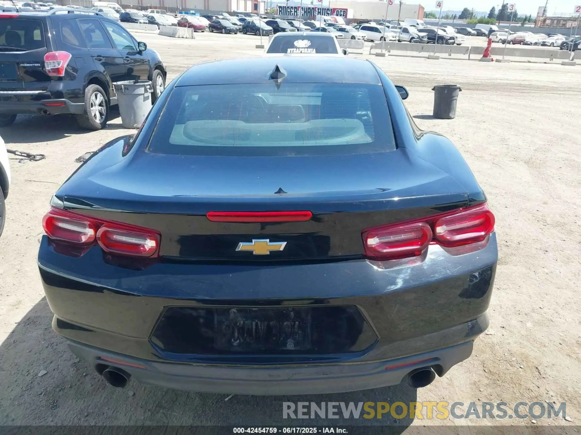 16 fotografías del automóvil dañado 1G1FB1RX1N0119914 CHEVROLET CAMARO 2022
